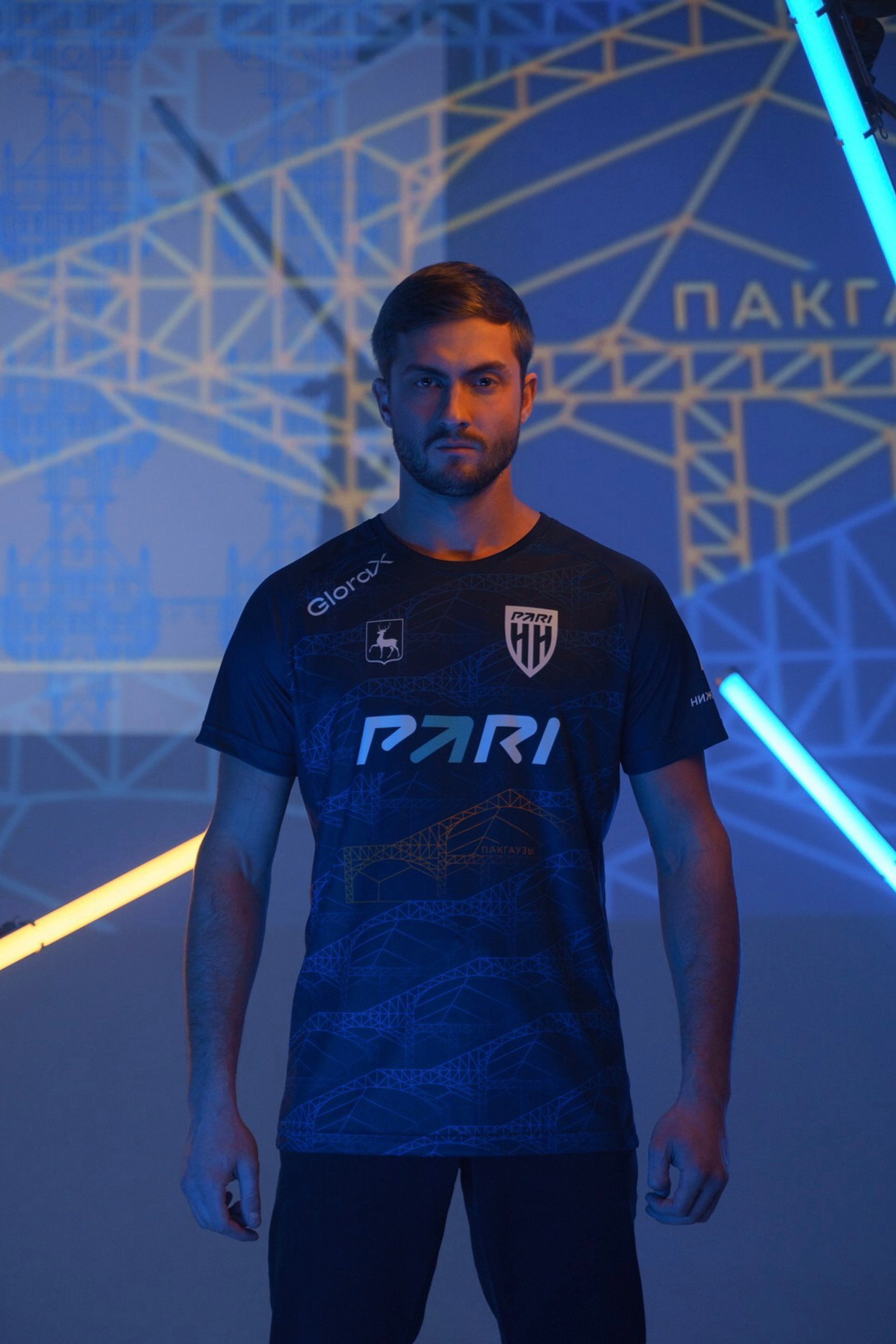 Модель для предметной съемки Влад Н.Н.| Sale Easy