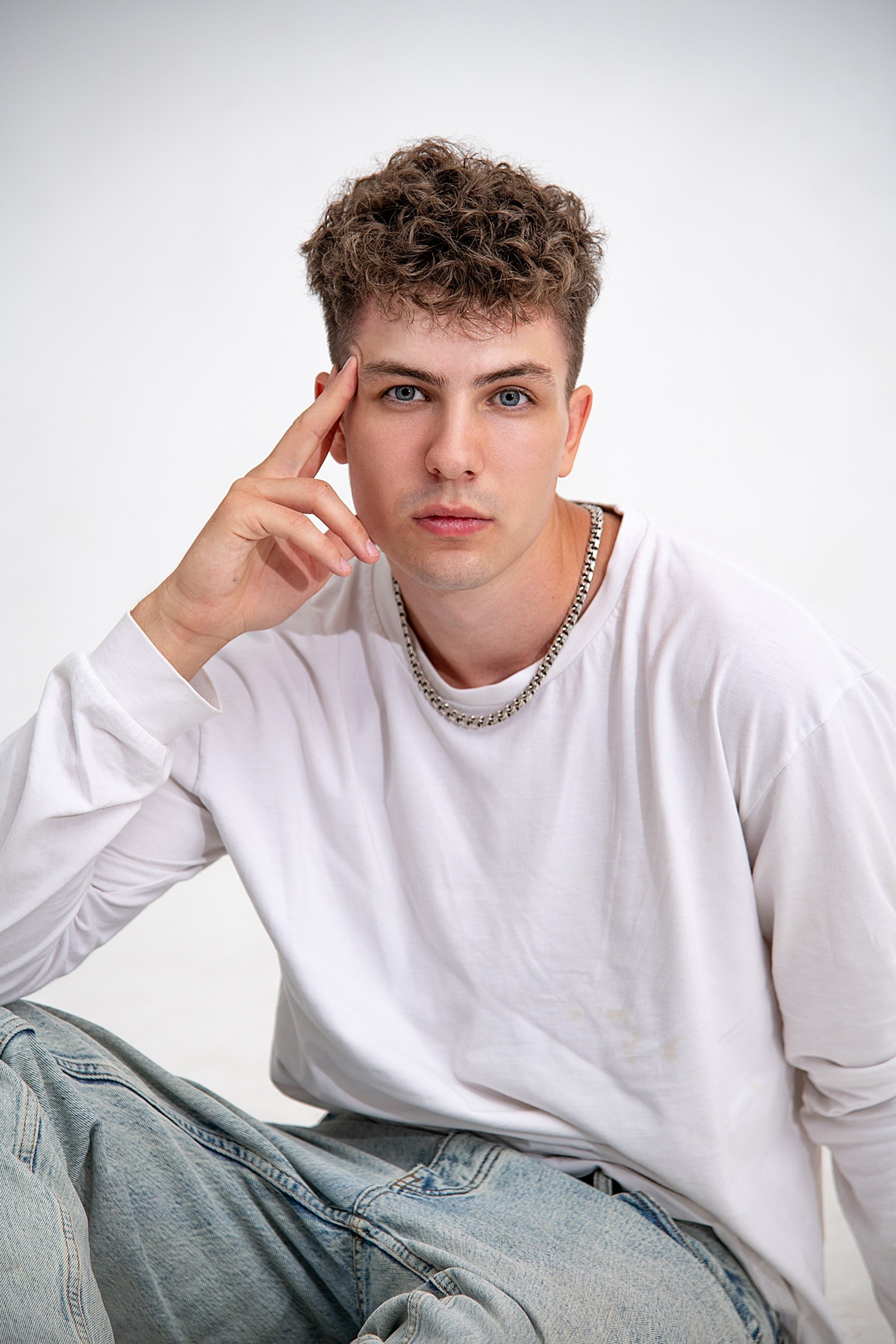 Модель для предметной съемки Александр id 11152 Москва| Sale Easy