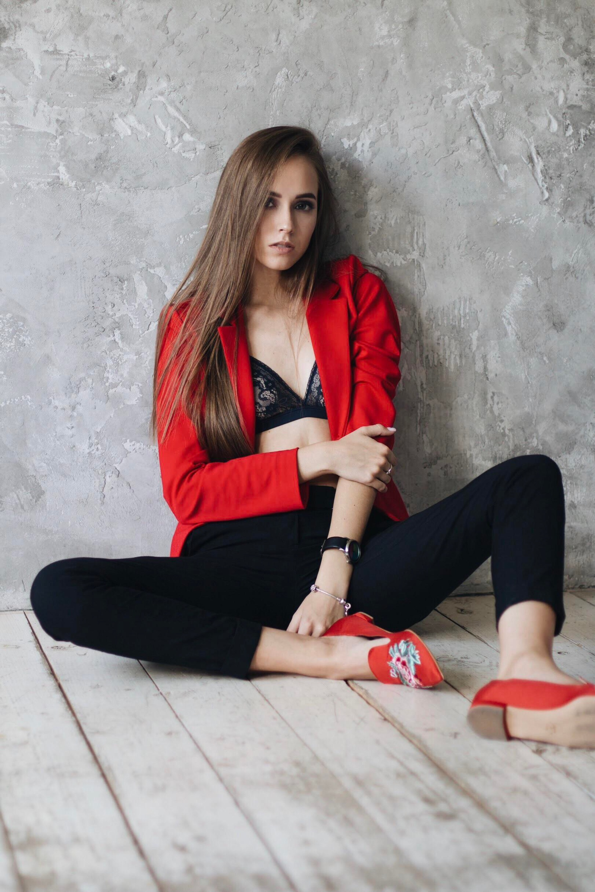 Модель для предметной съемки Мария Е. Москва| Sale Easy