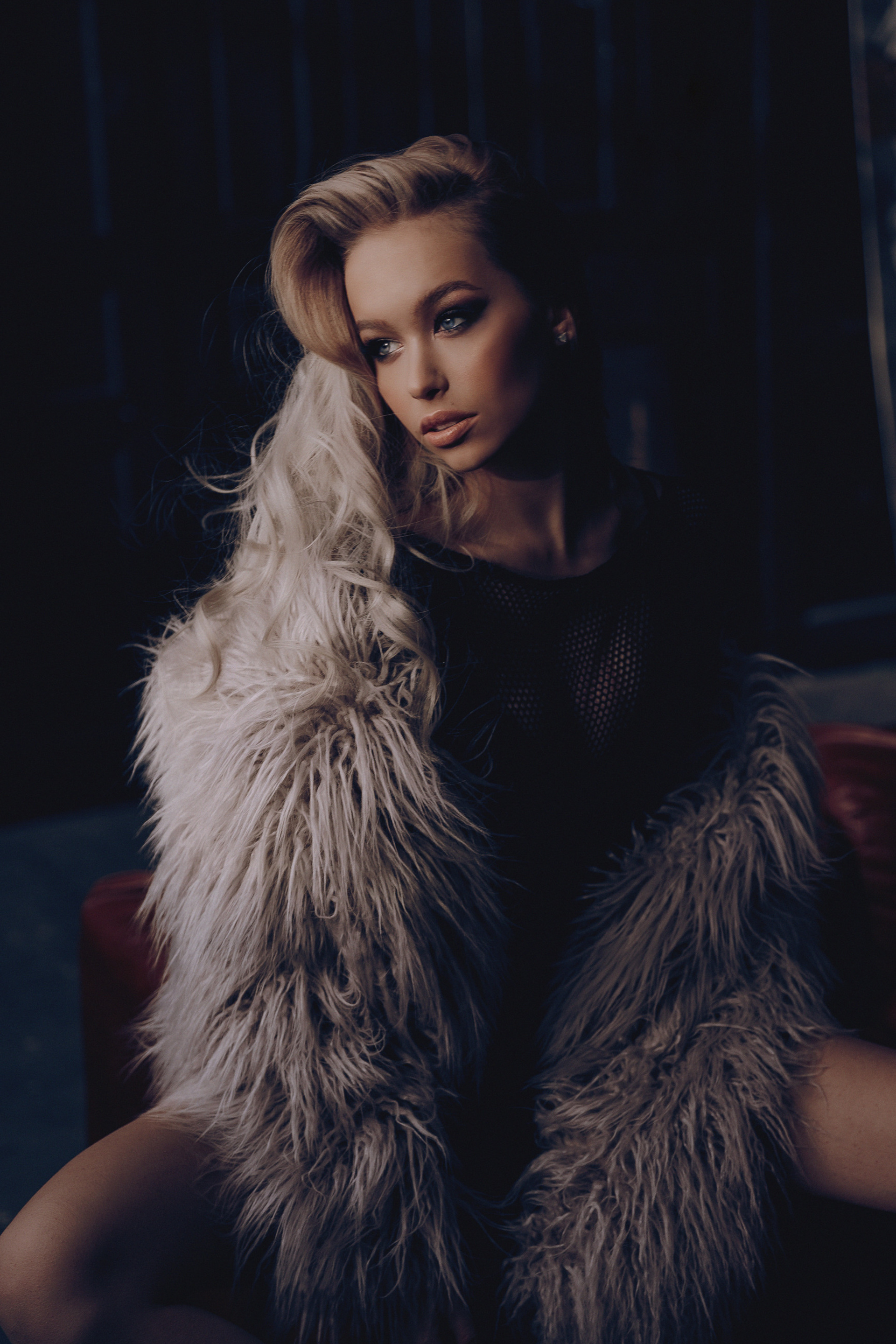 Модель для предметной съемки Яна Г. Москва| Sale Easy