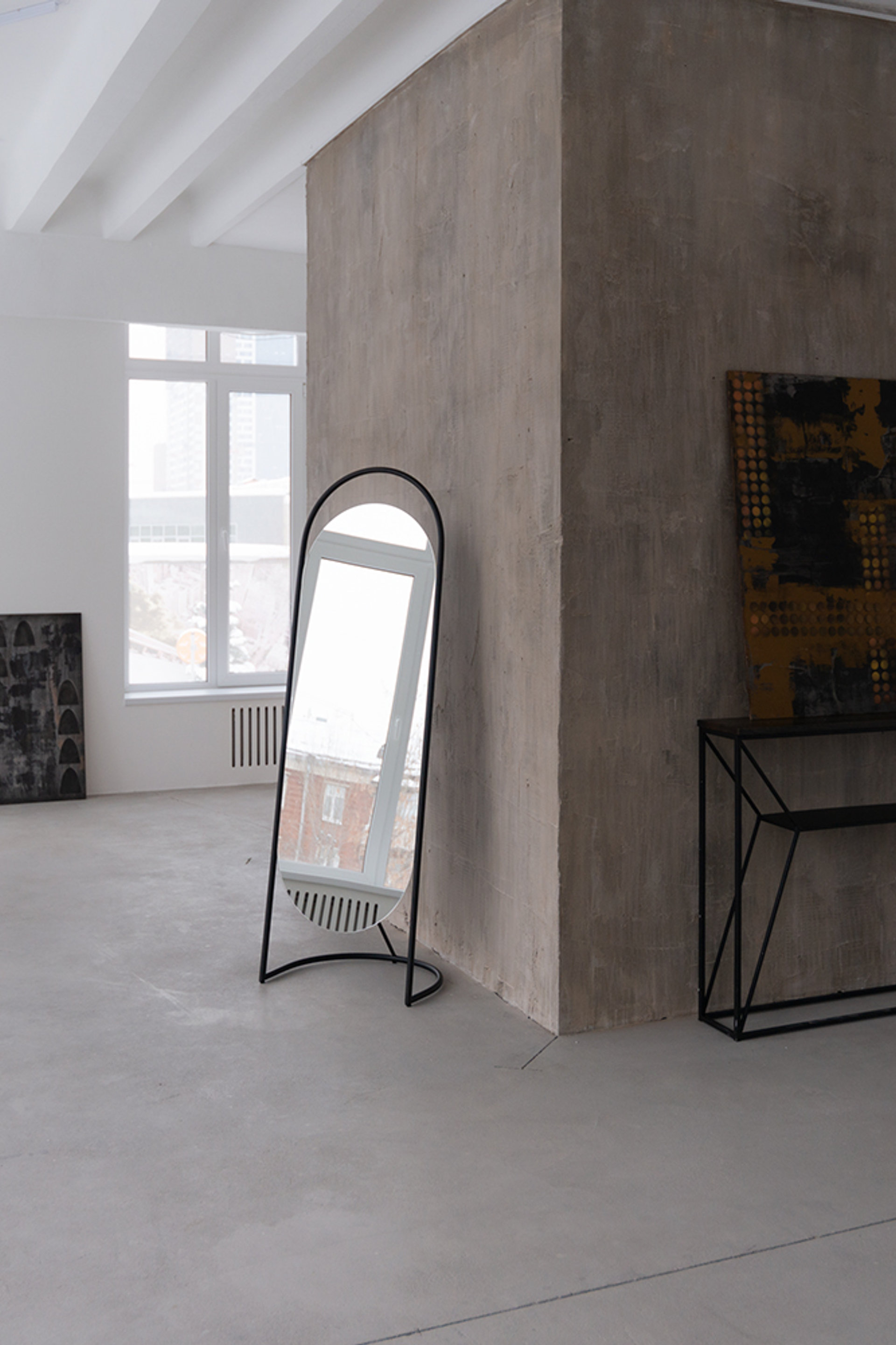 CROSS  — Room № 206