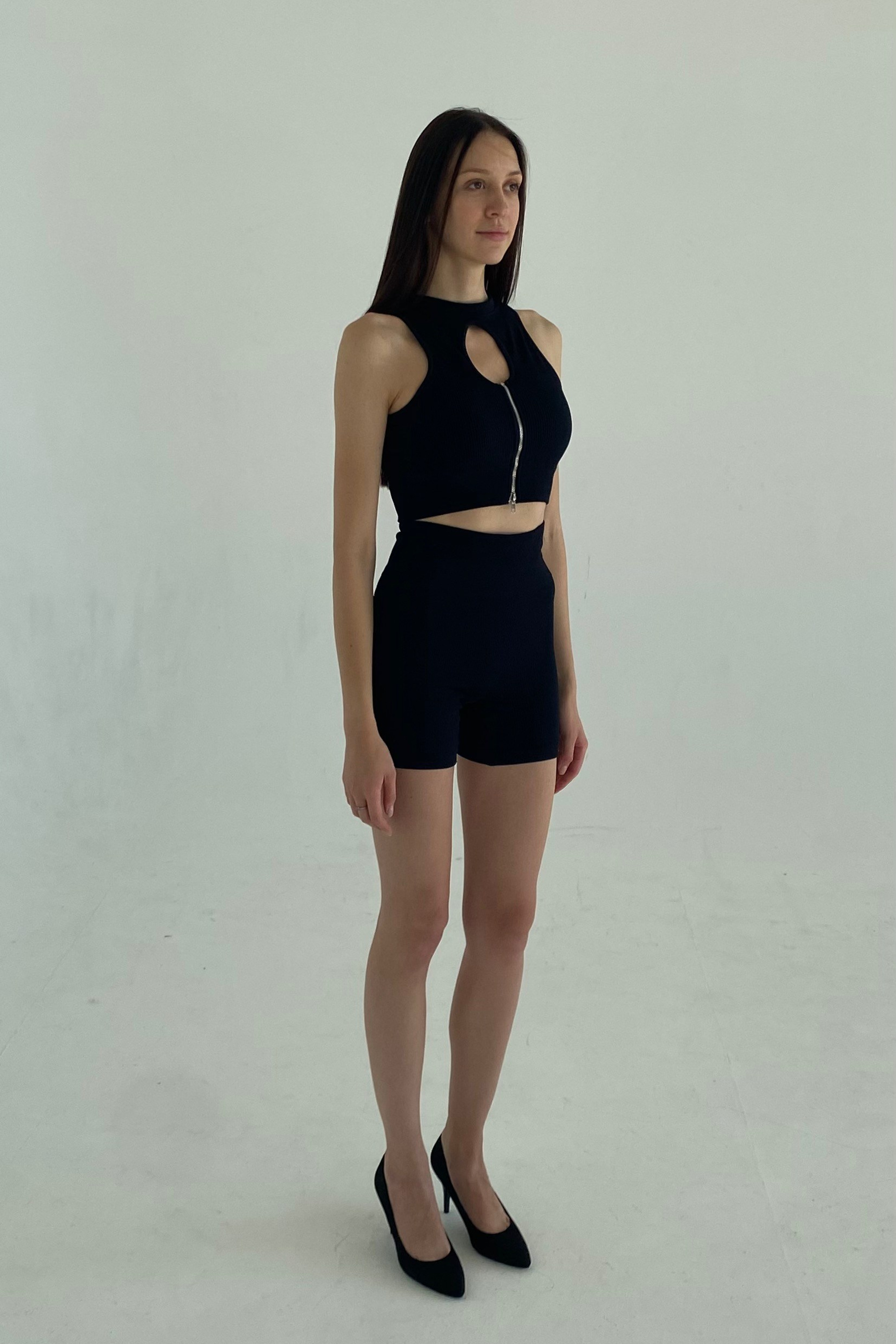 Модель для предметной съемки Юлия А. Н.Новгород| Sale Easy