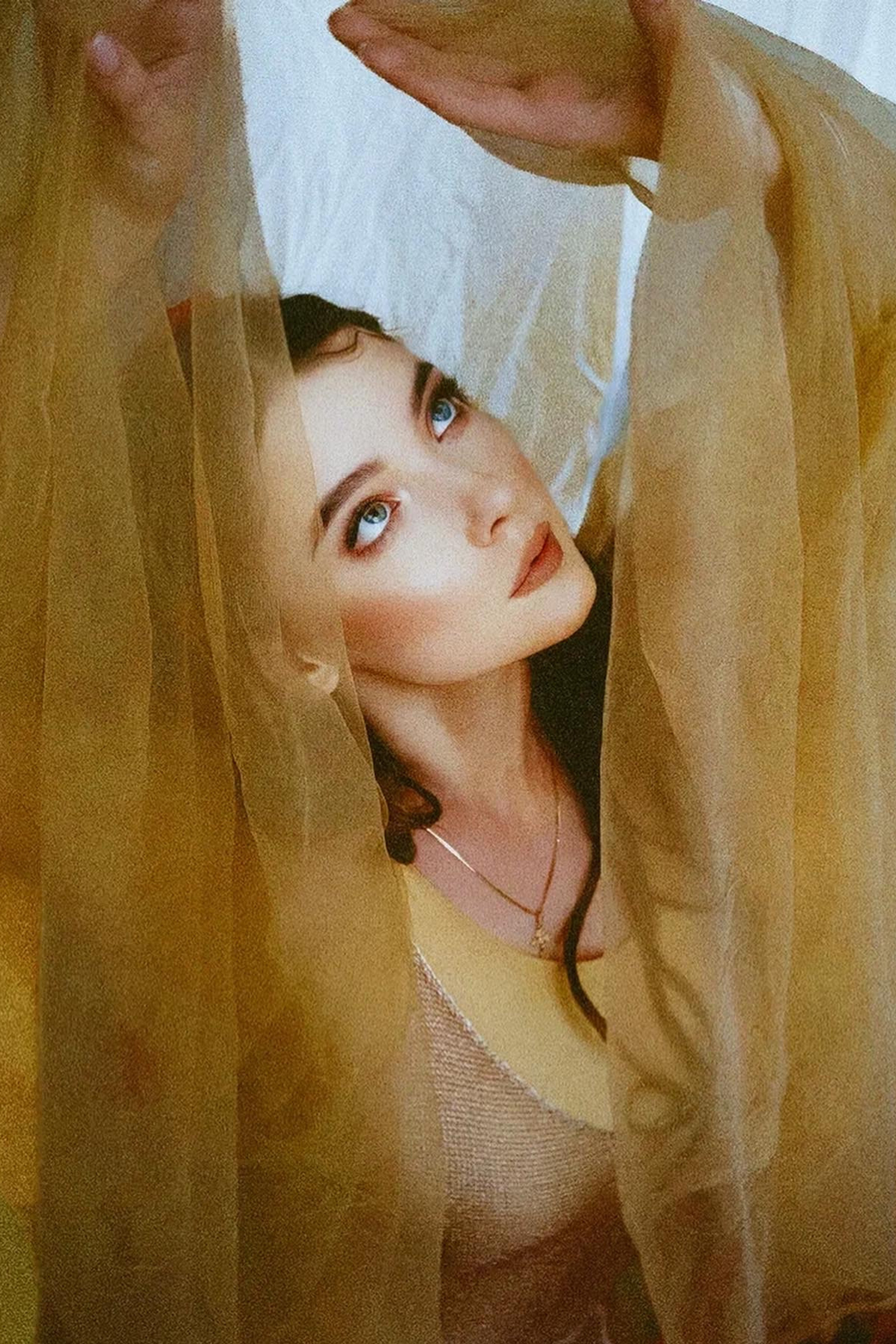 Модель для предметной съемки Юлия П. Москва| Sale Easy