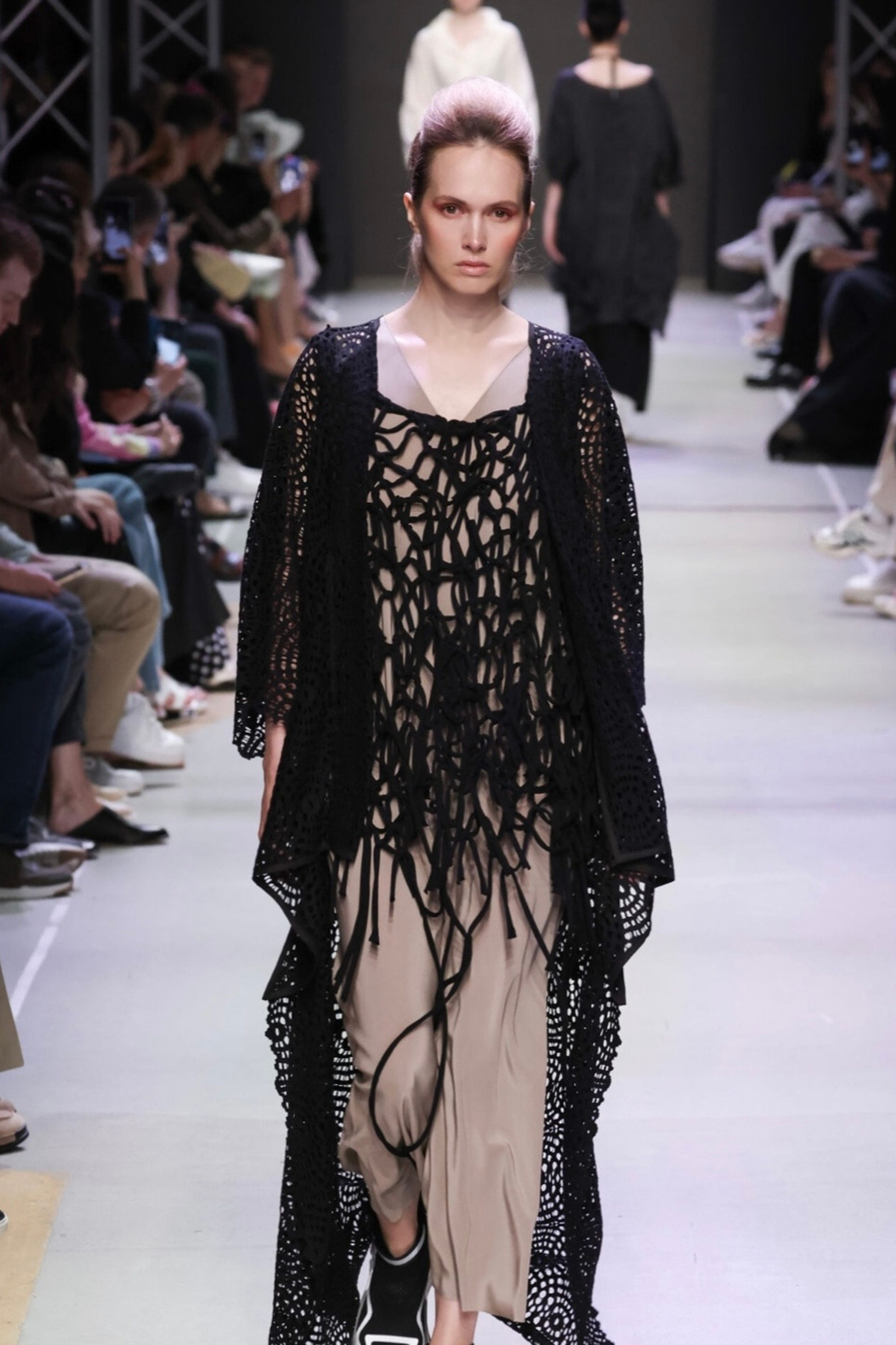 Модель для предметной съемки Анастасия К. Москва| Sale Easy