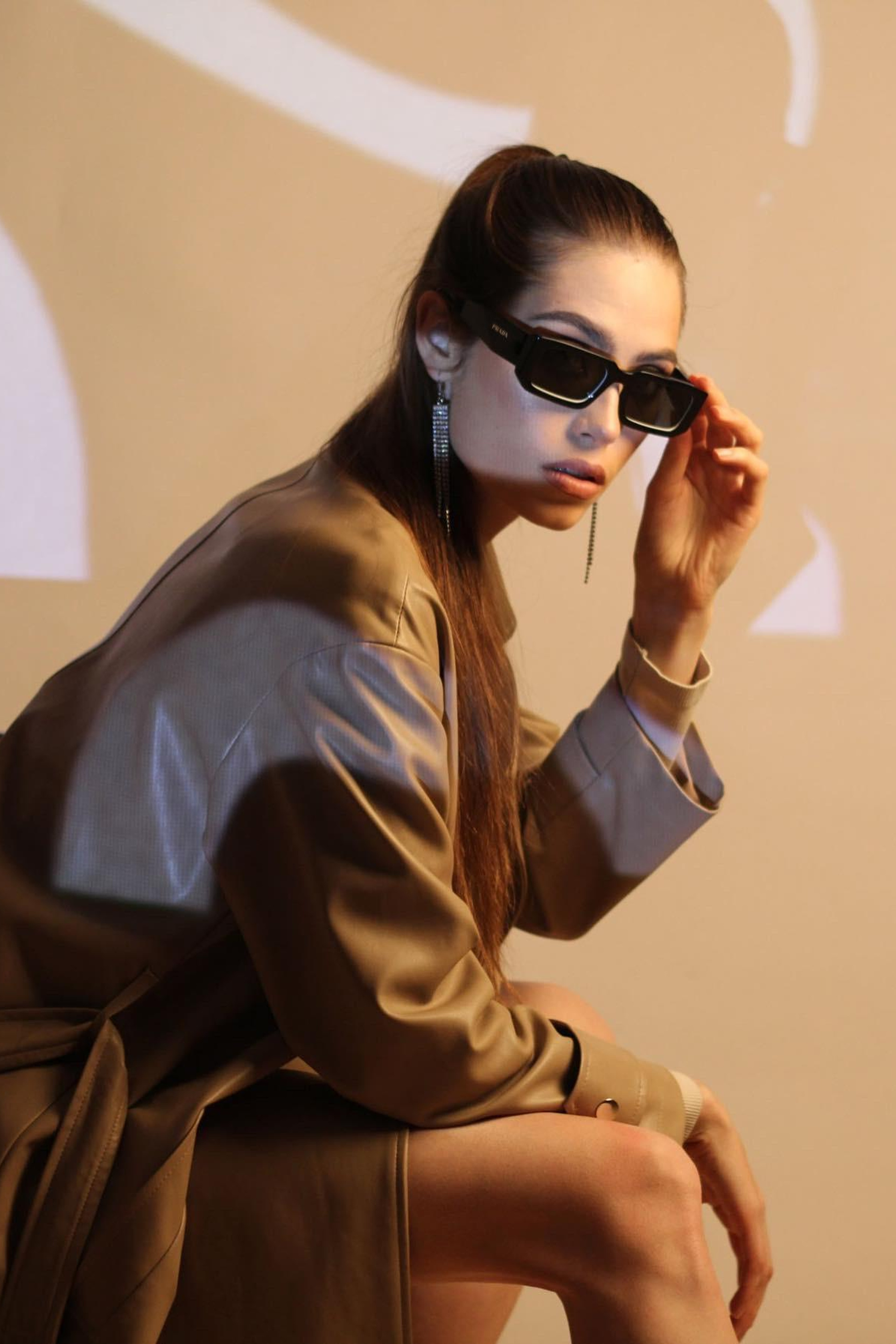 Модель для предметной съемки Анастасия ЧК Н.Новгород | Sale Easy