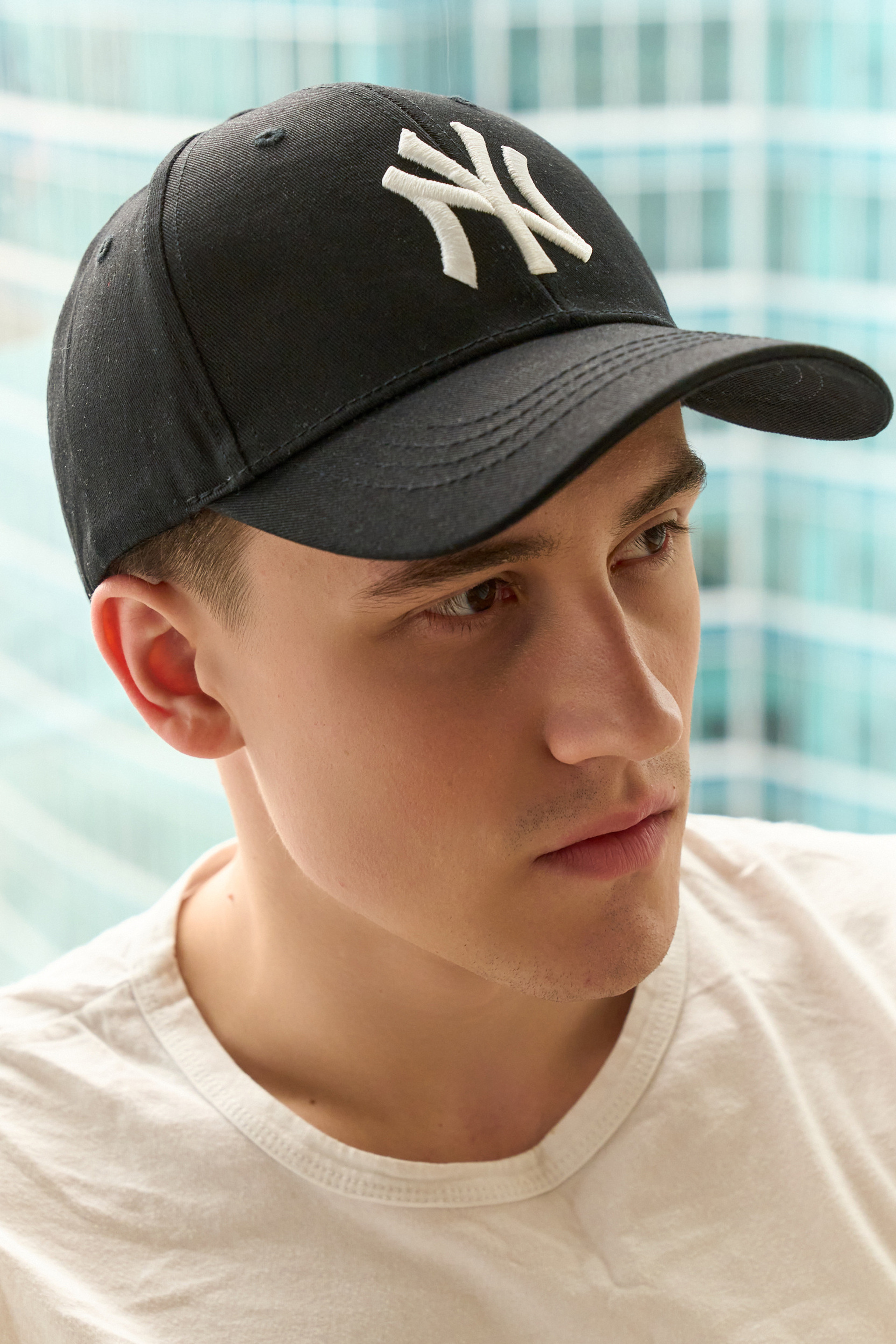 Портфолио. Фото головных уборов для маркетплейсов | Sale Easy