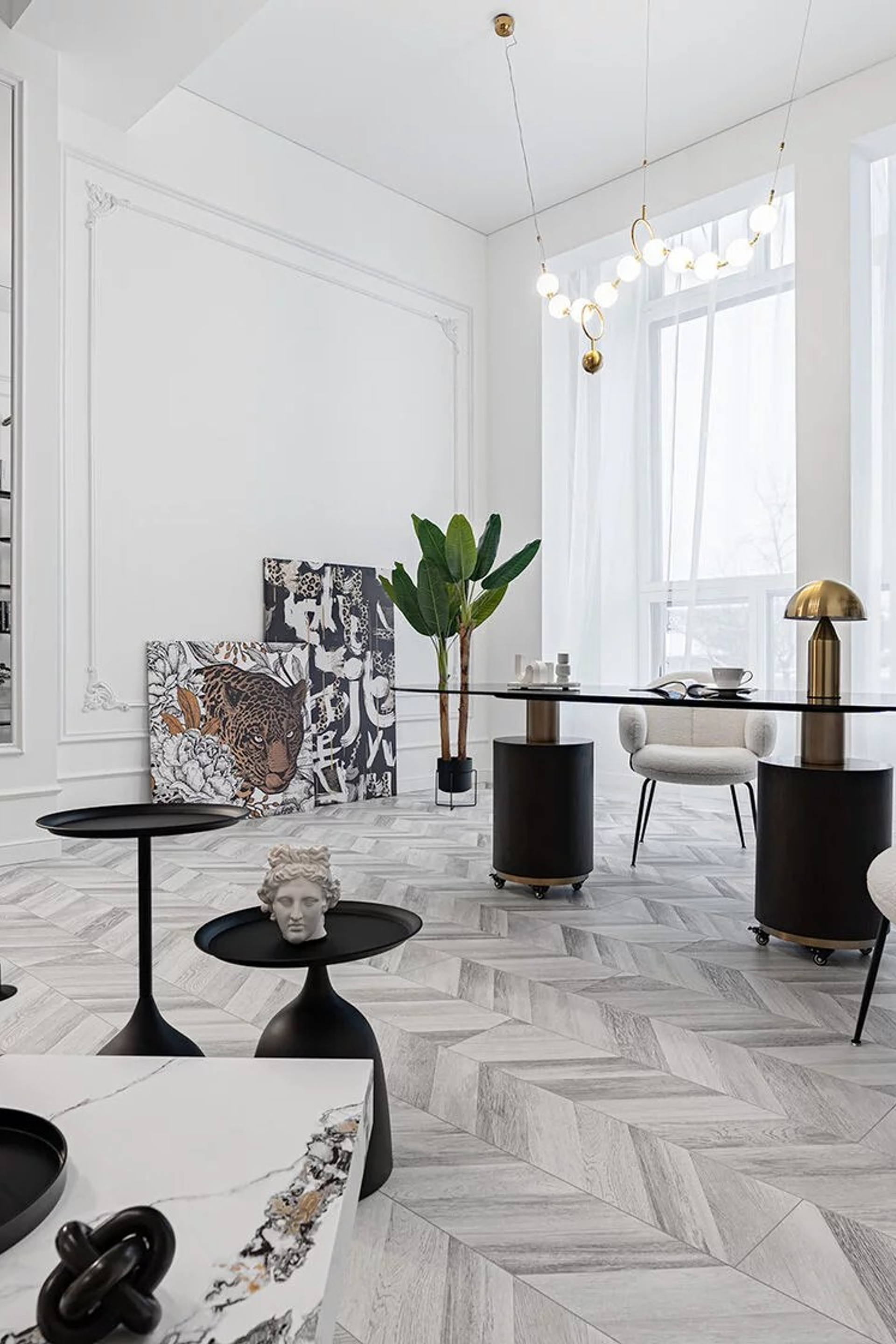 Студия Lion — Зал TITANIUM для предметной съемки Москва|Sale Easy