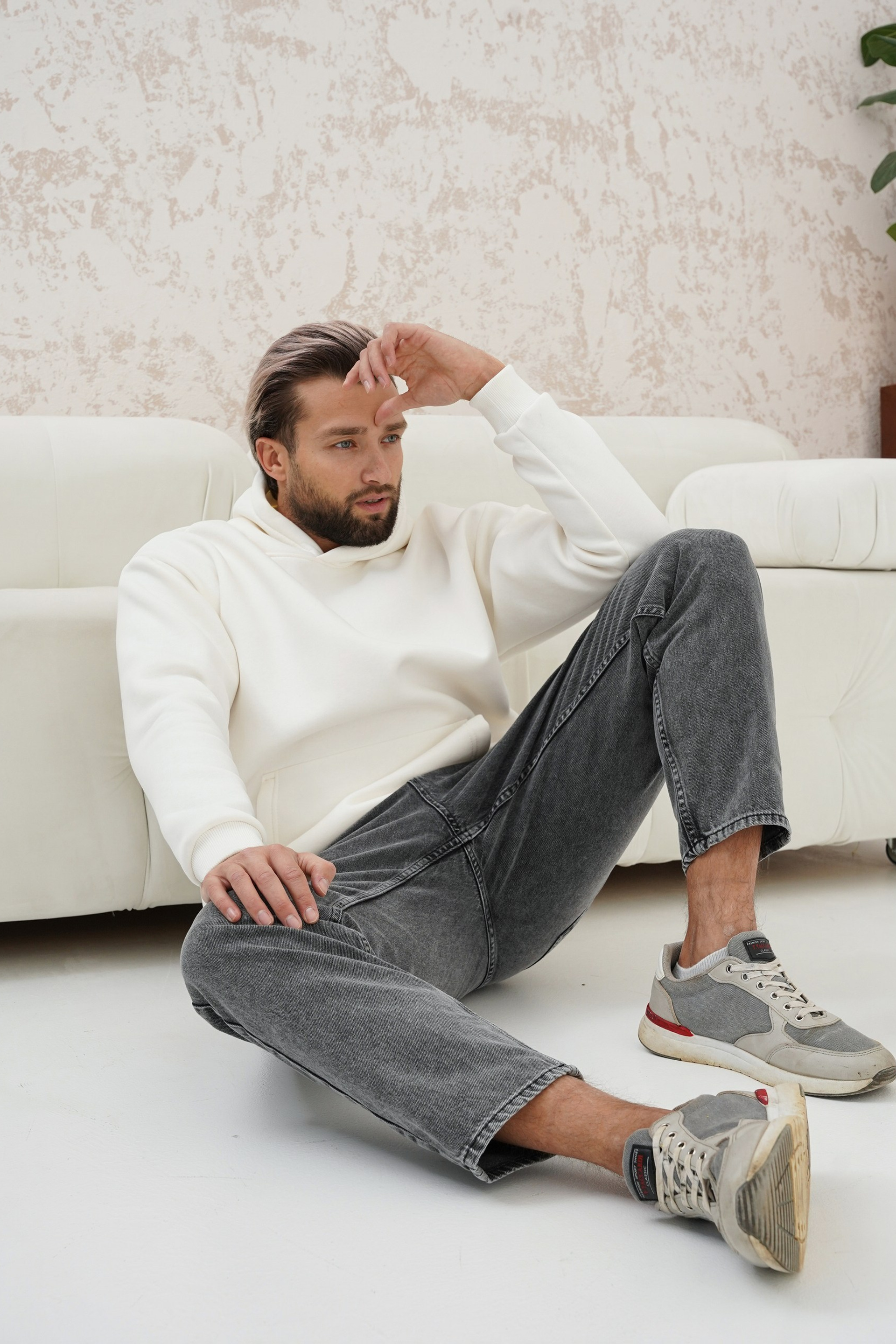 Модель для предметной съемки Александр Ж. Н.Новгород | Sale Easy