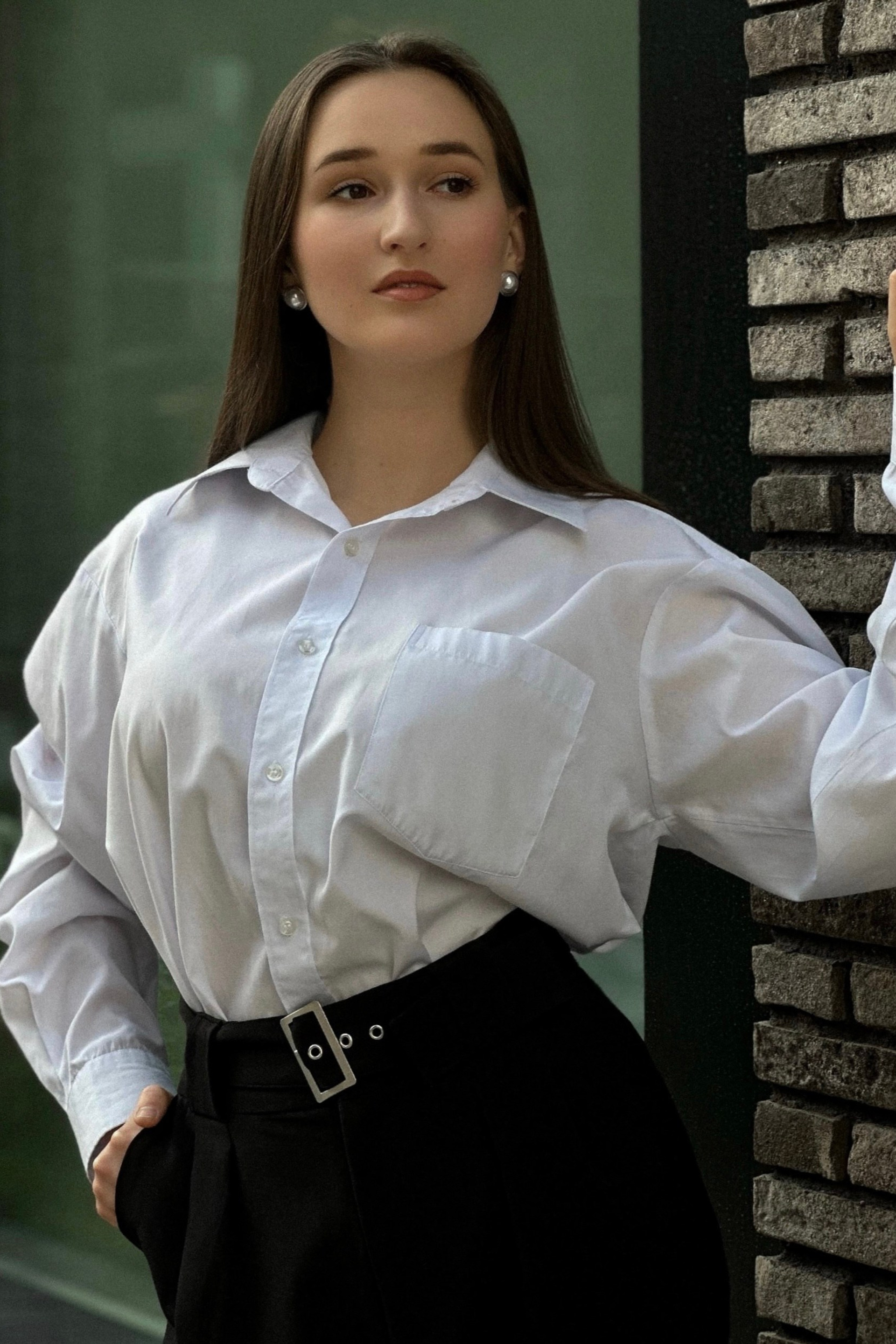 Модель для предметной съемки Назира Казань| Sale Easy