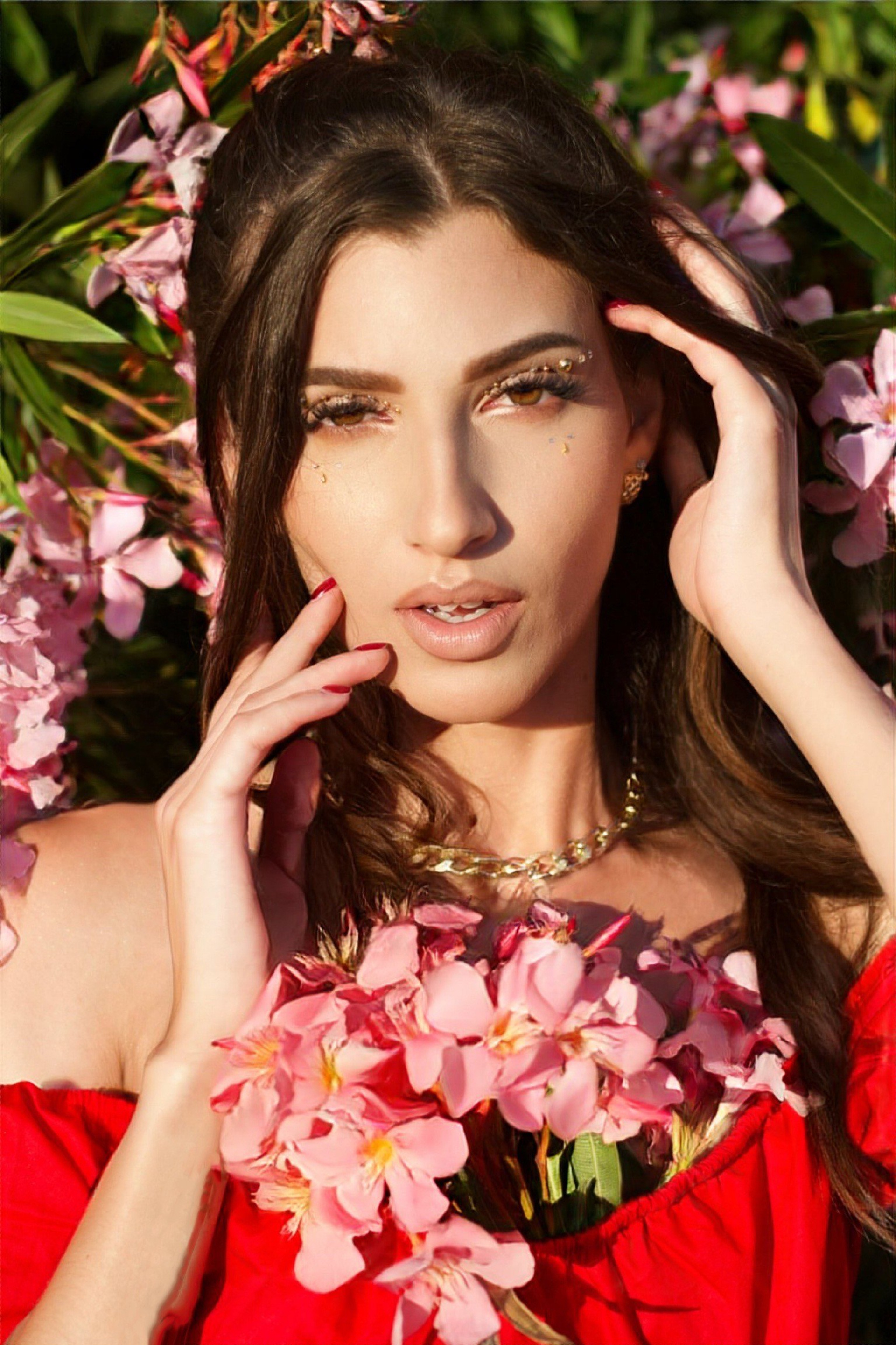 Модель для предметной съемки Кристина П. Сочи| Sale Easy