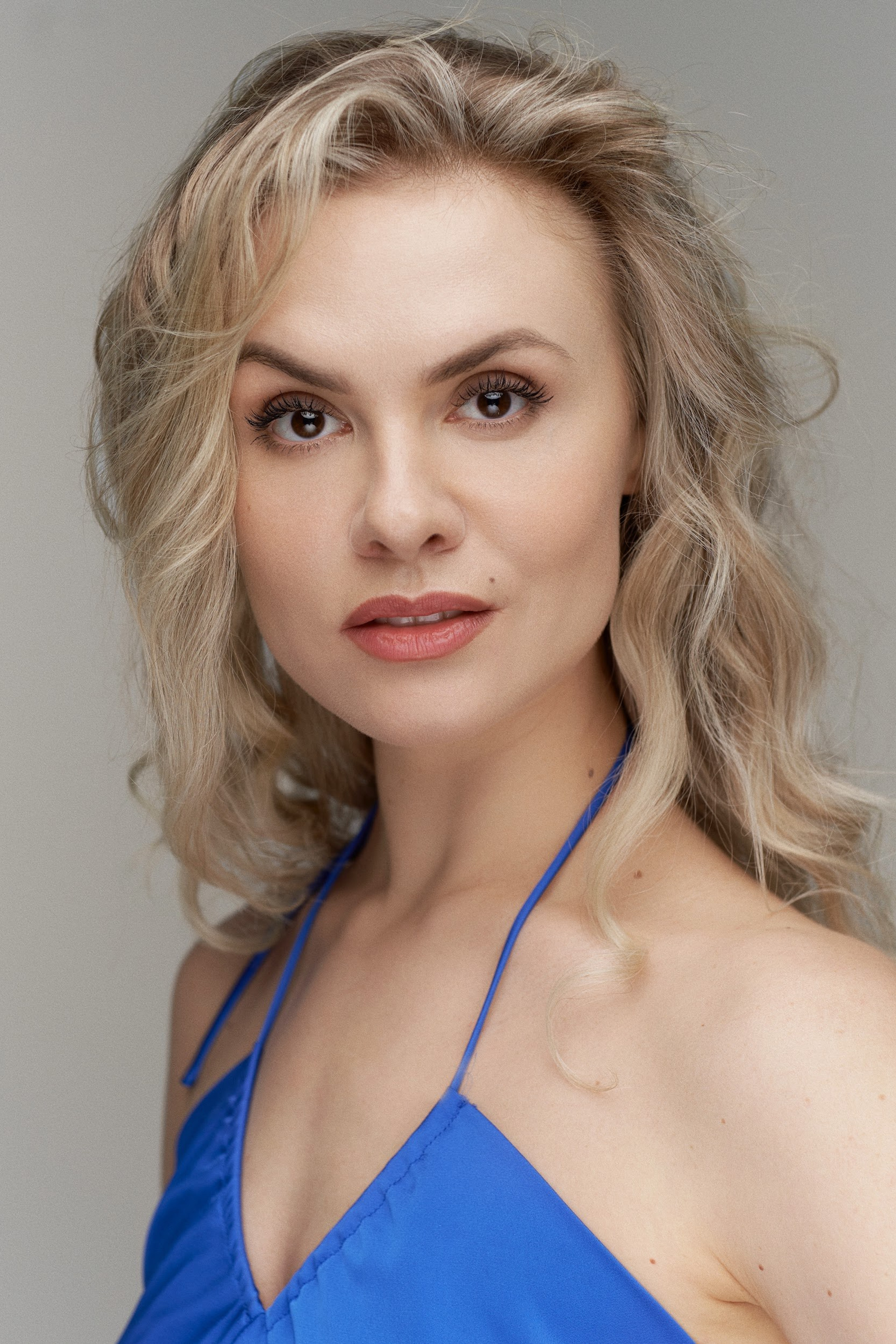 Модель для предметной съемки Ксения Ж Москва| Sale Easy