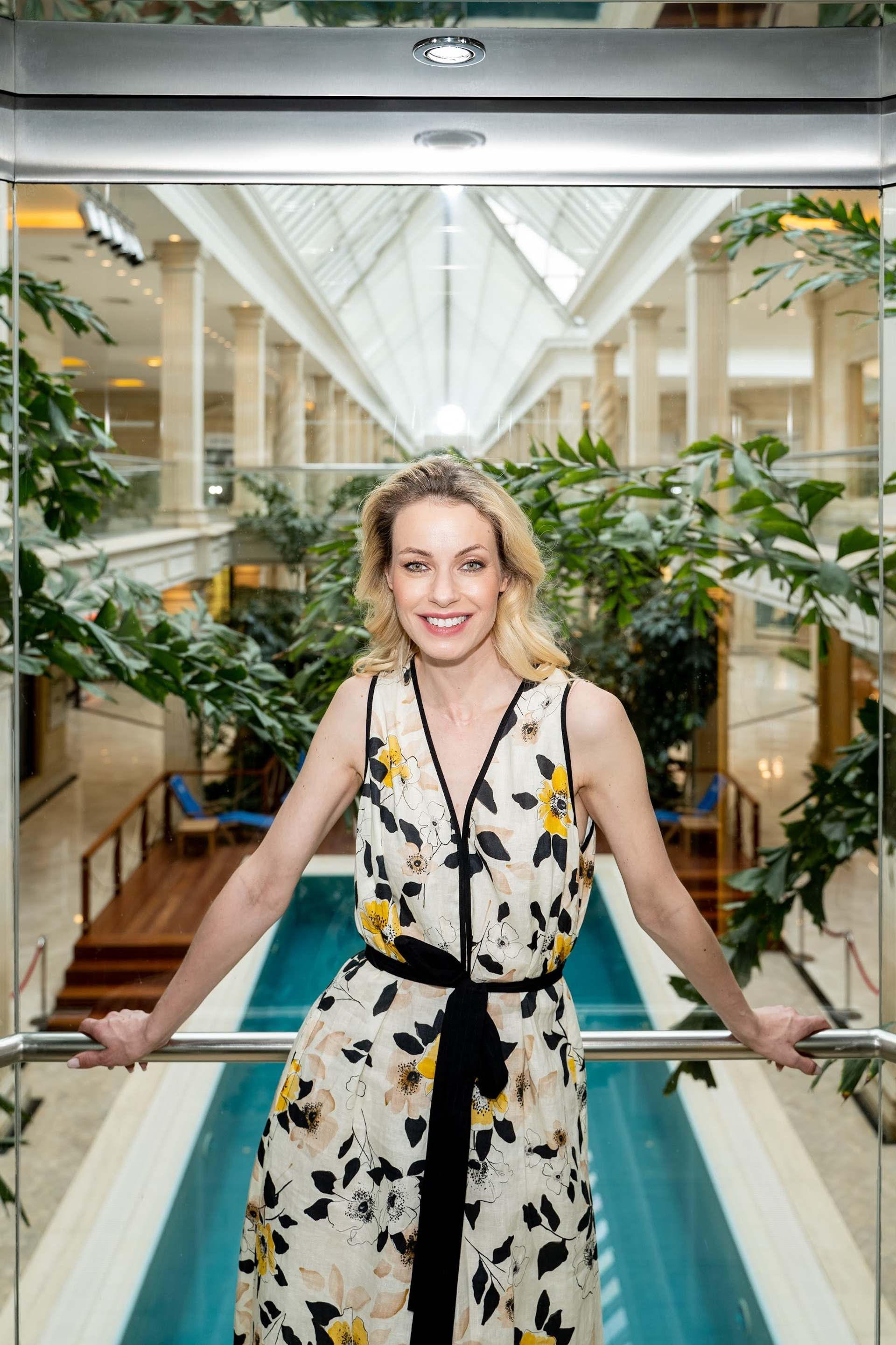 Модель для предметной съемки Дарья id 10229 Москва| Sale Easy