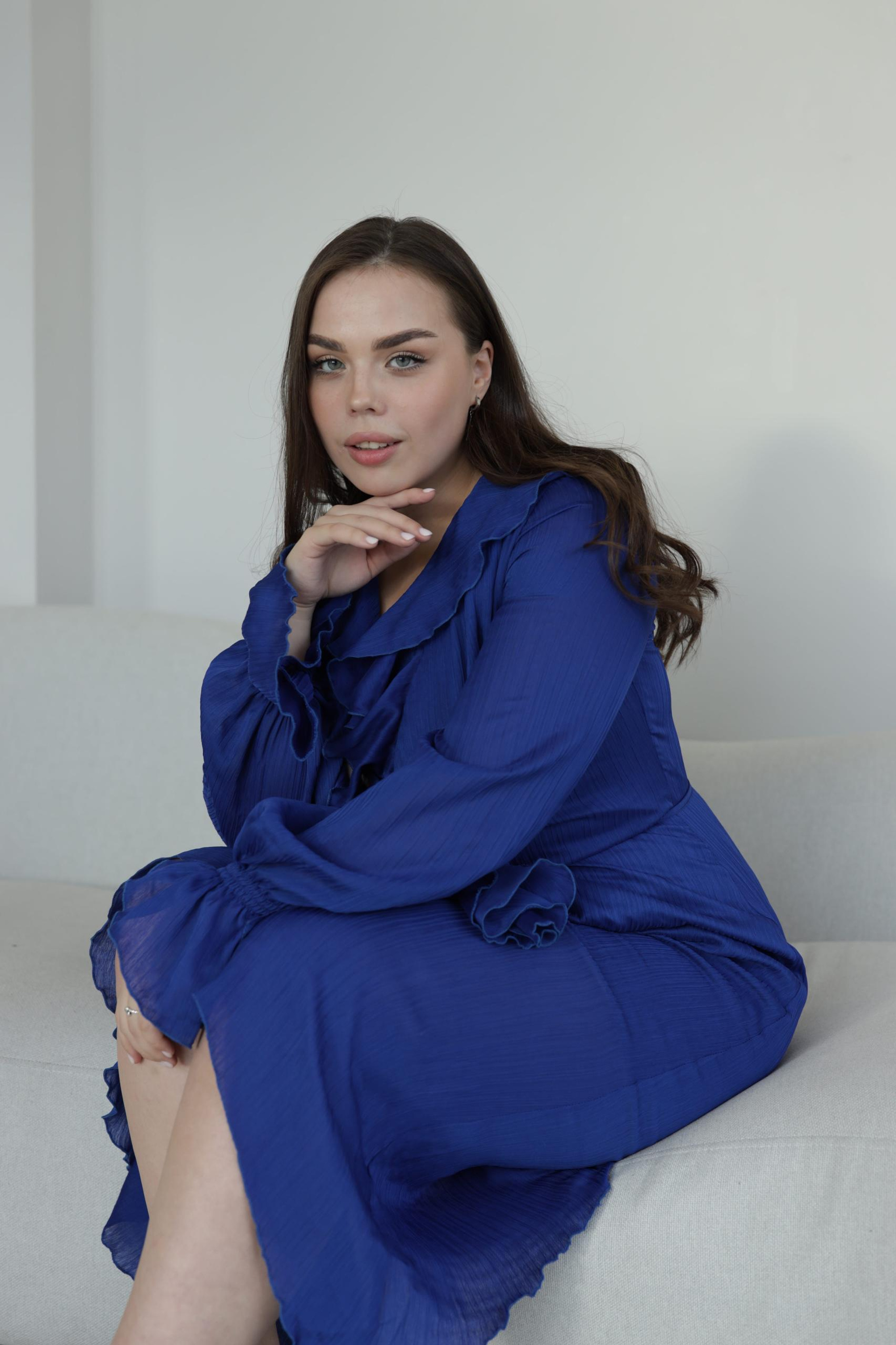 Модель plus size для предметной съемки Полина С-Петербург | Sale Easy