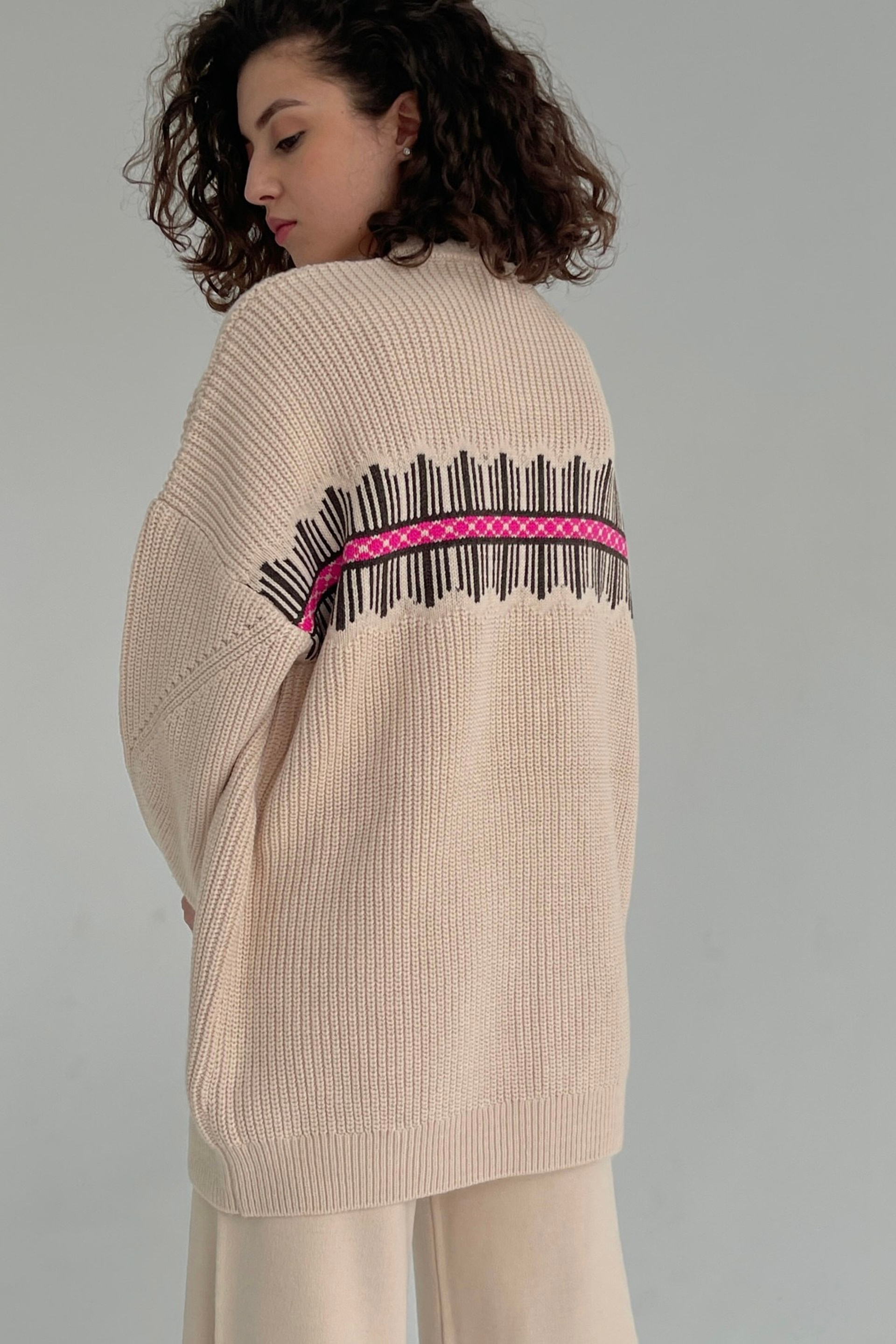 Модель для предметной съемки Анна Ш. С.-Пб| Sale Easy