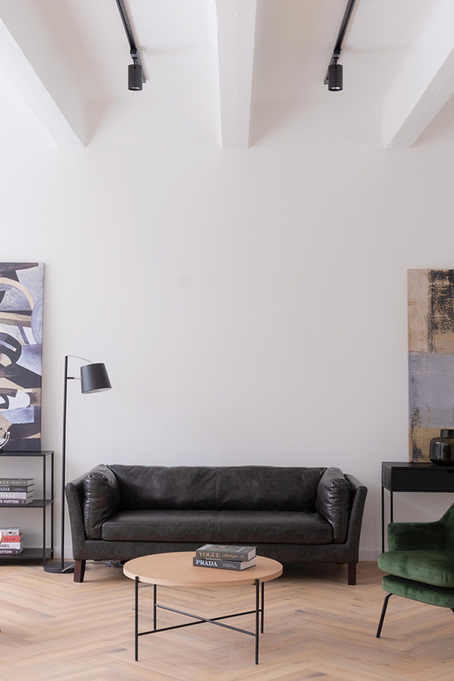 CROSS   — Room № 203