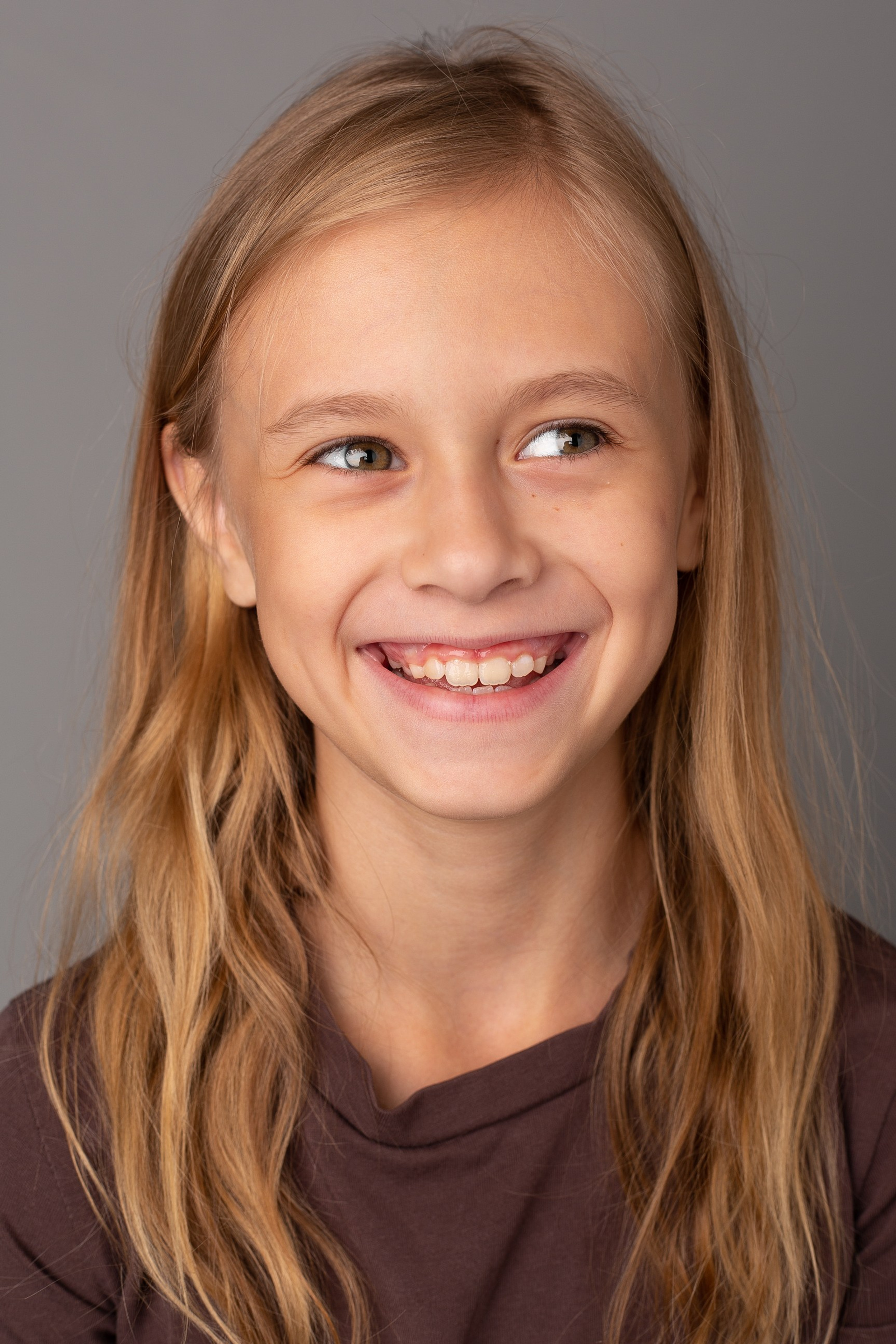 Модель девочка для предметной съемки Ангелина Г. Казань| Sale Easy