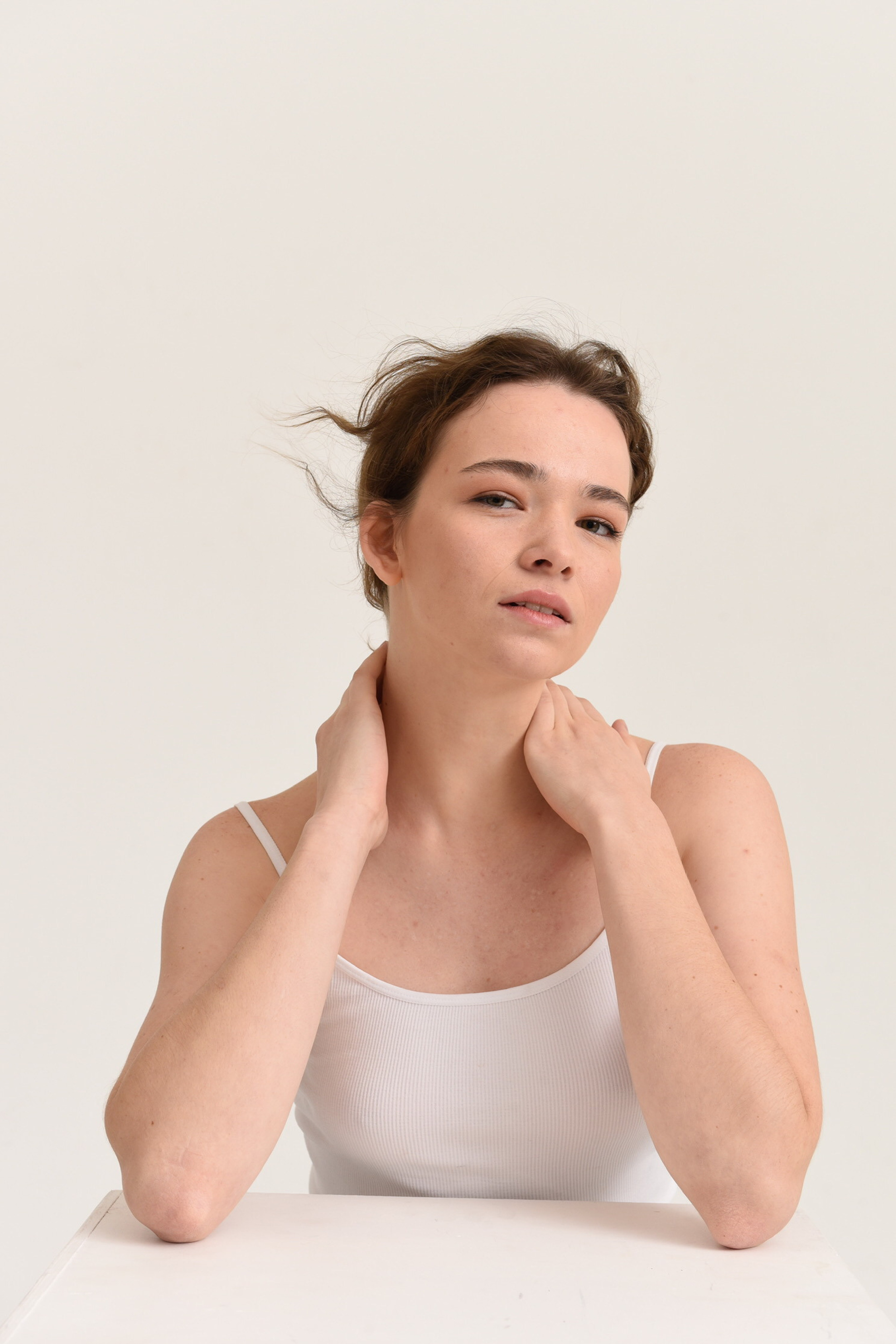 Модель для предметной съемки Дарья Ж. Москва| Sale Easy