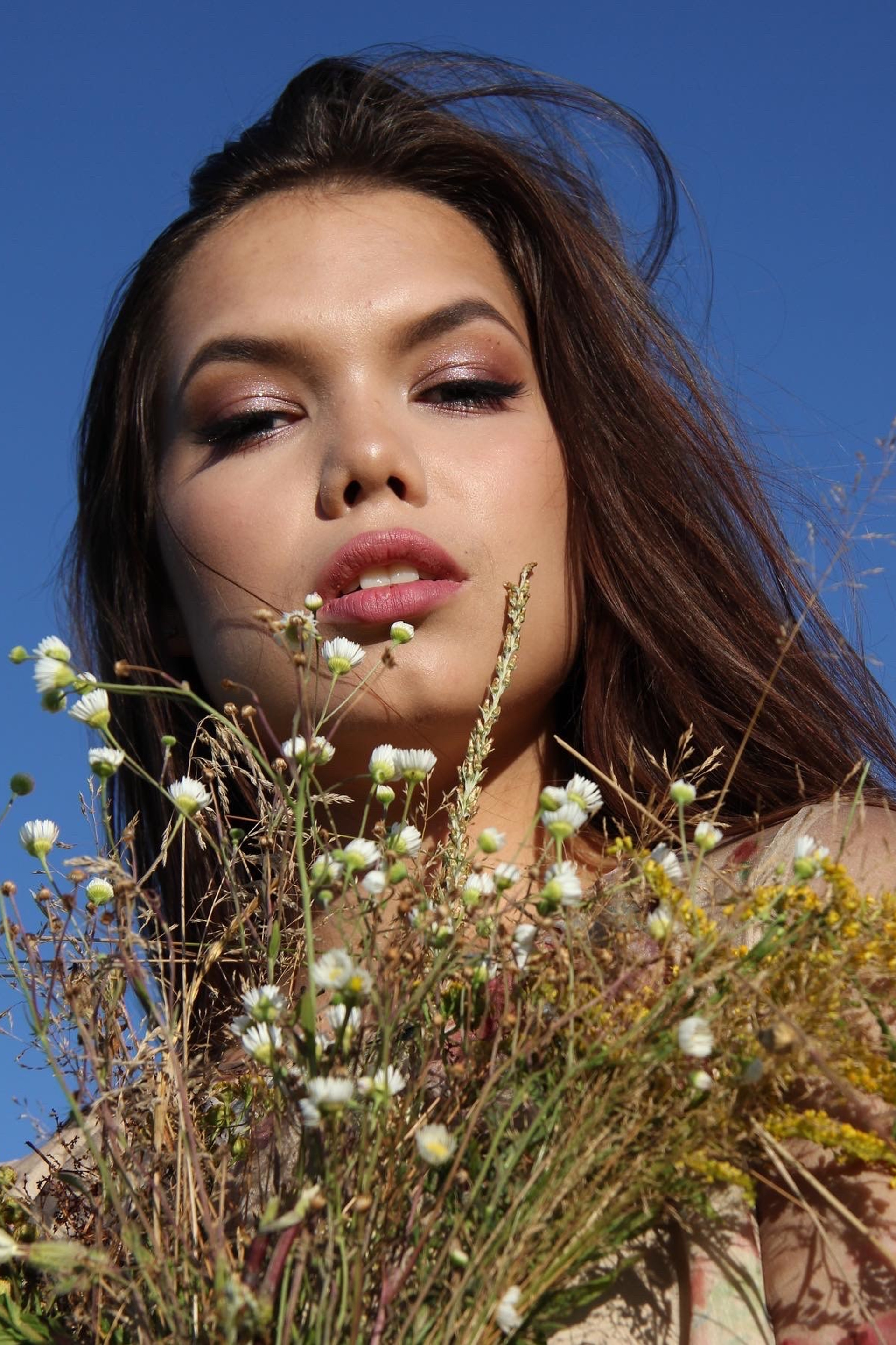 Модель plus size для предметной съемки Юлия Е. Москва | Sale Easy