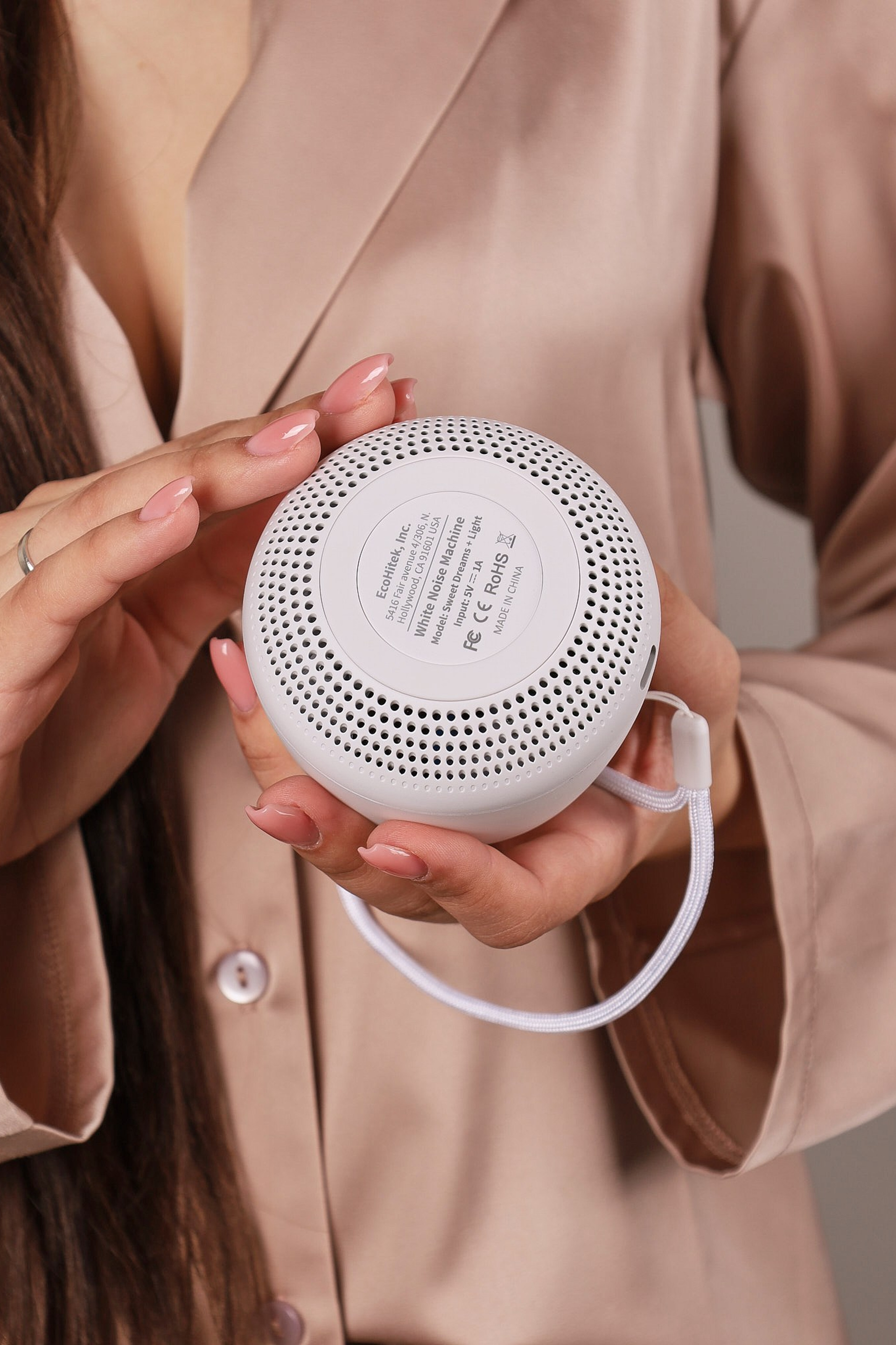 Профессиональная предметная съемка техники для точной визуальной презентации.