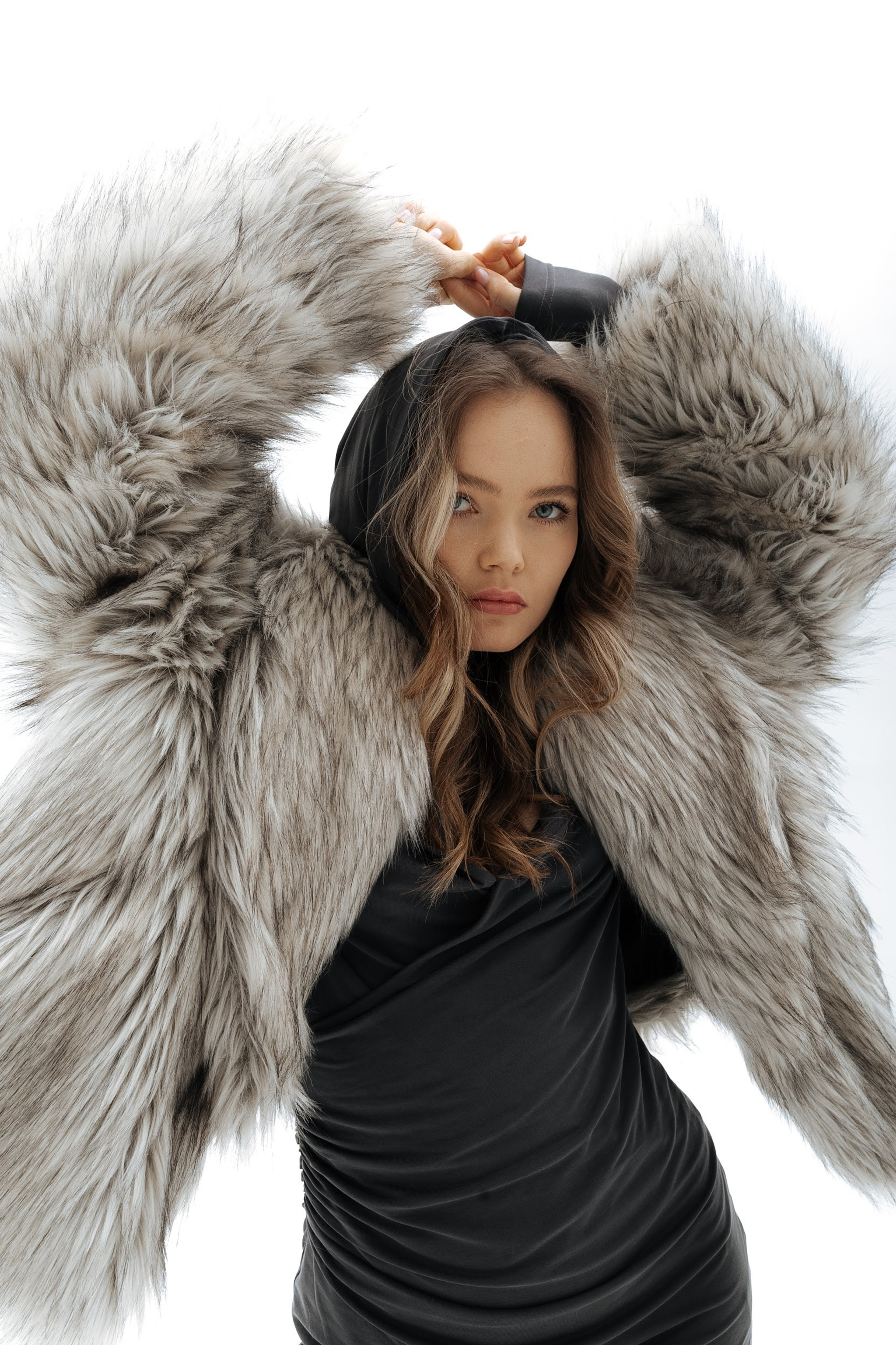 Модель для предметной съемки Ильнара Казань| Sale Easy