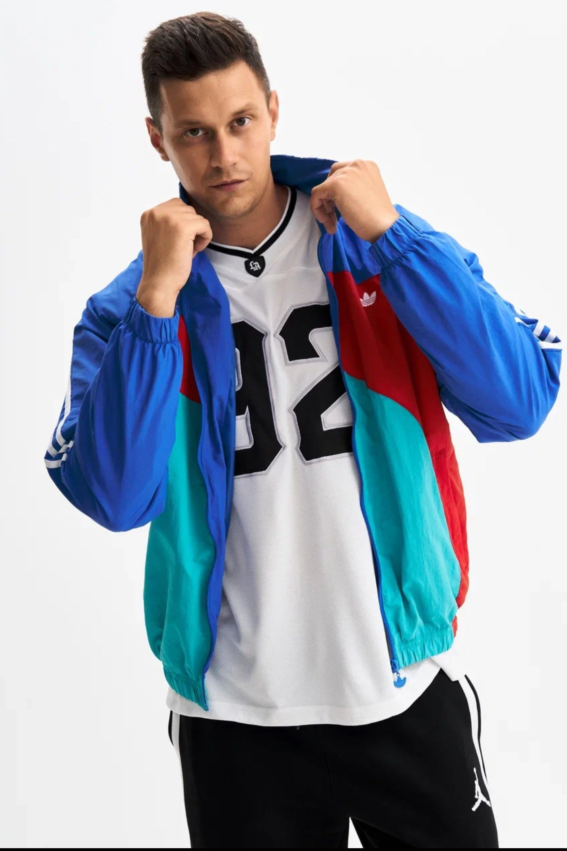 Модель для предметной съемки москвич Никита А. | Sale Easy