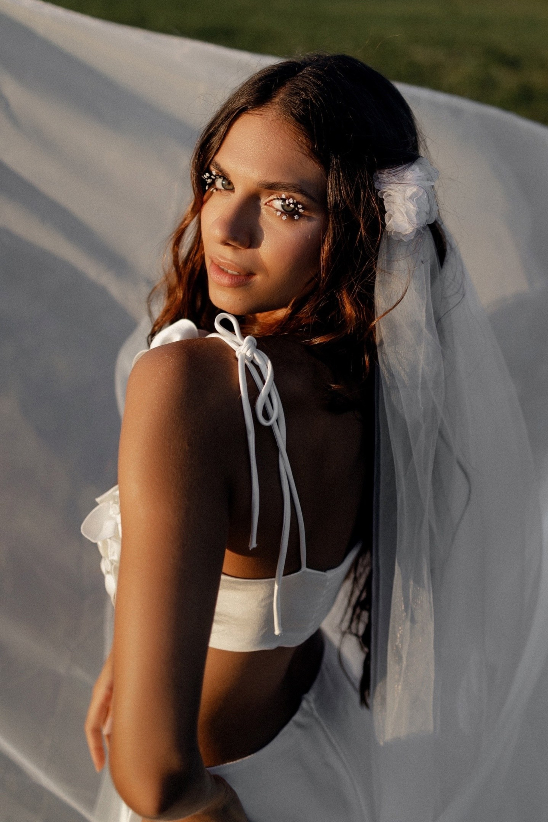 Модель для предметной съемки Альбина С.-Пб| Sale Easy