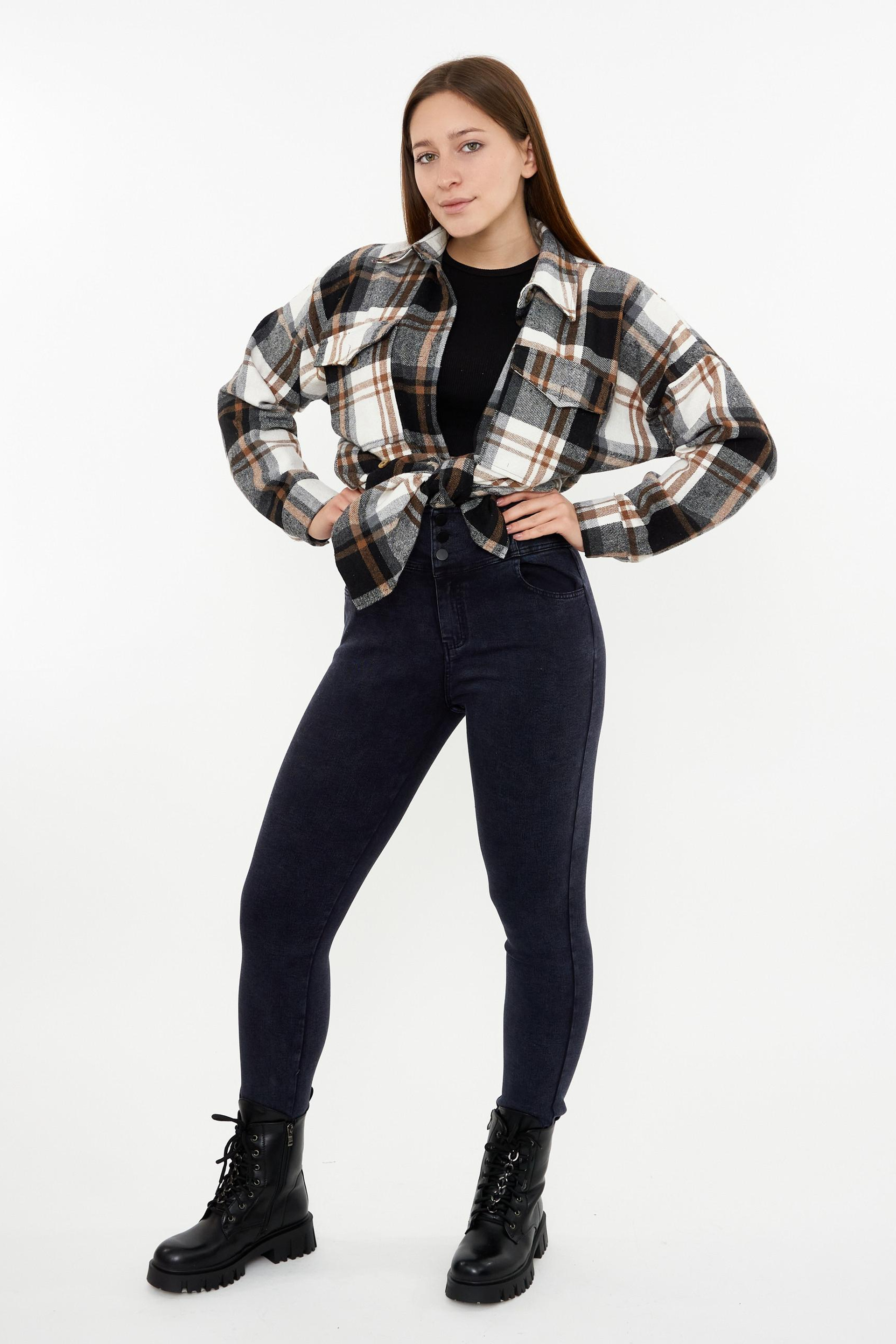 Модель plus size для предметной съемки Нина Москва | Sale Easy