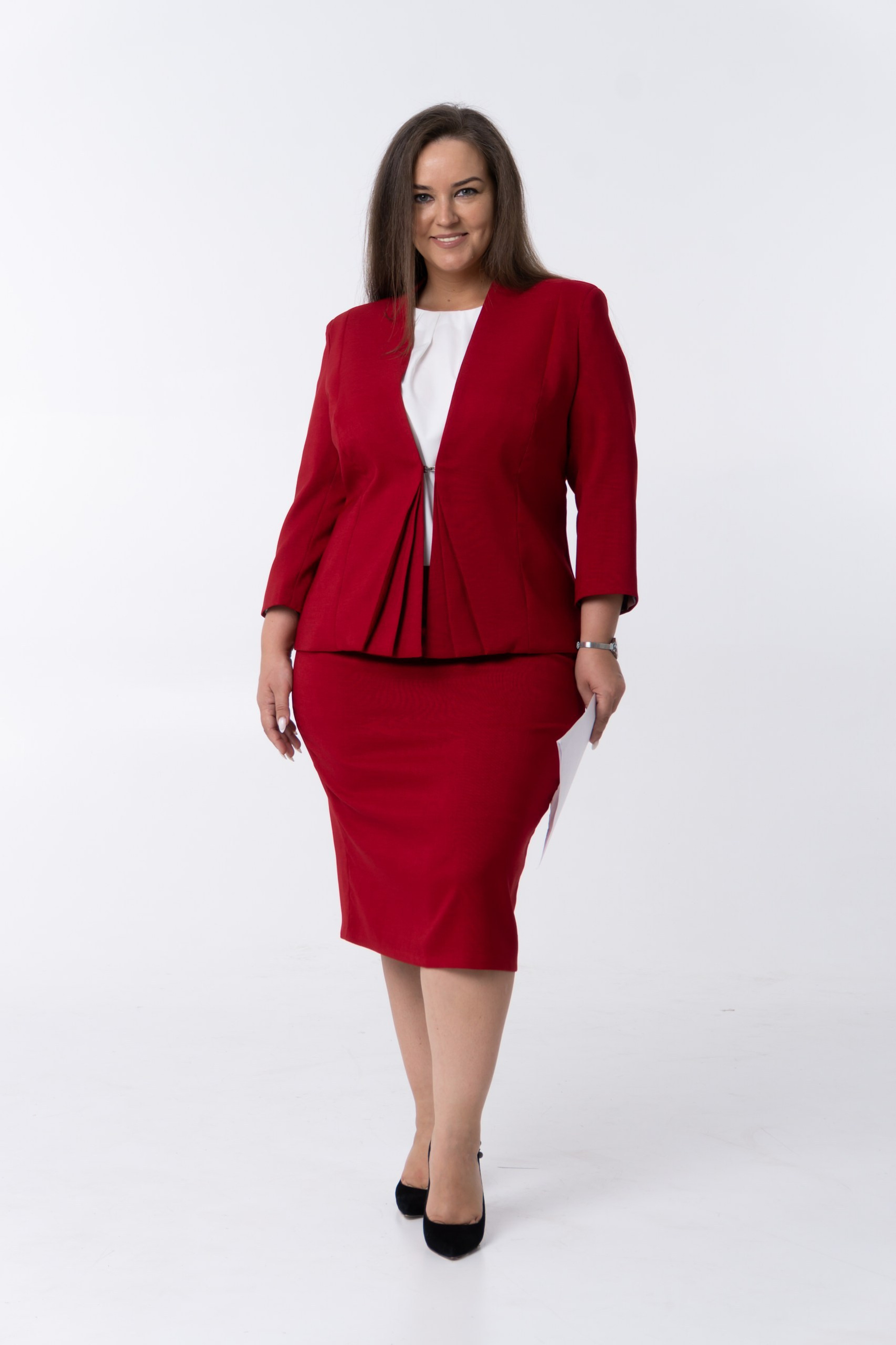 Модель plus size для предметной съемки Елена Б.С-Петербург | Sale Easy