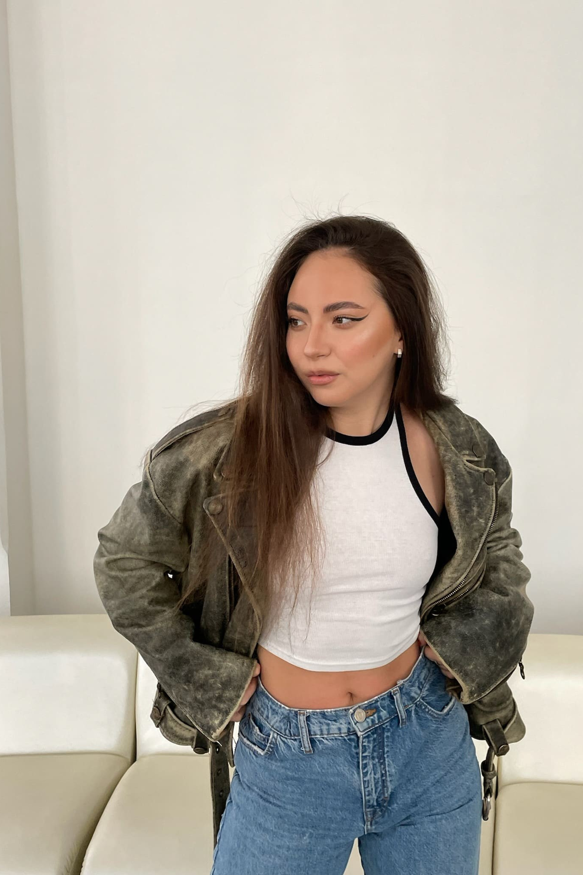 Модель для предметной съемки Ольга id 28 024 С.-Пб| Sale Easy