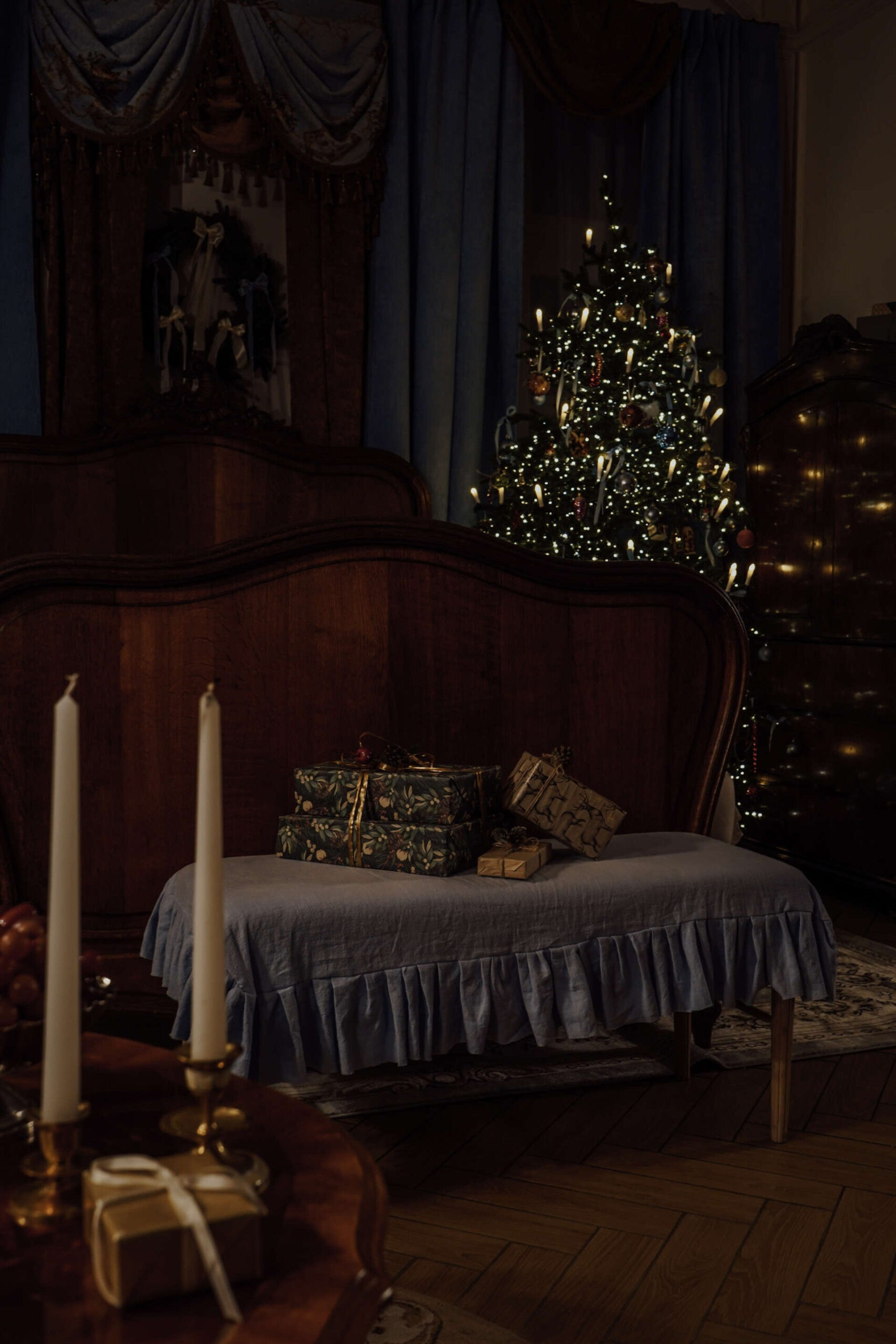 Студия LEONA — зал БИБЛИОТЕКА для предм. съемки С.-Пб|Sale Easy