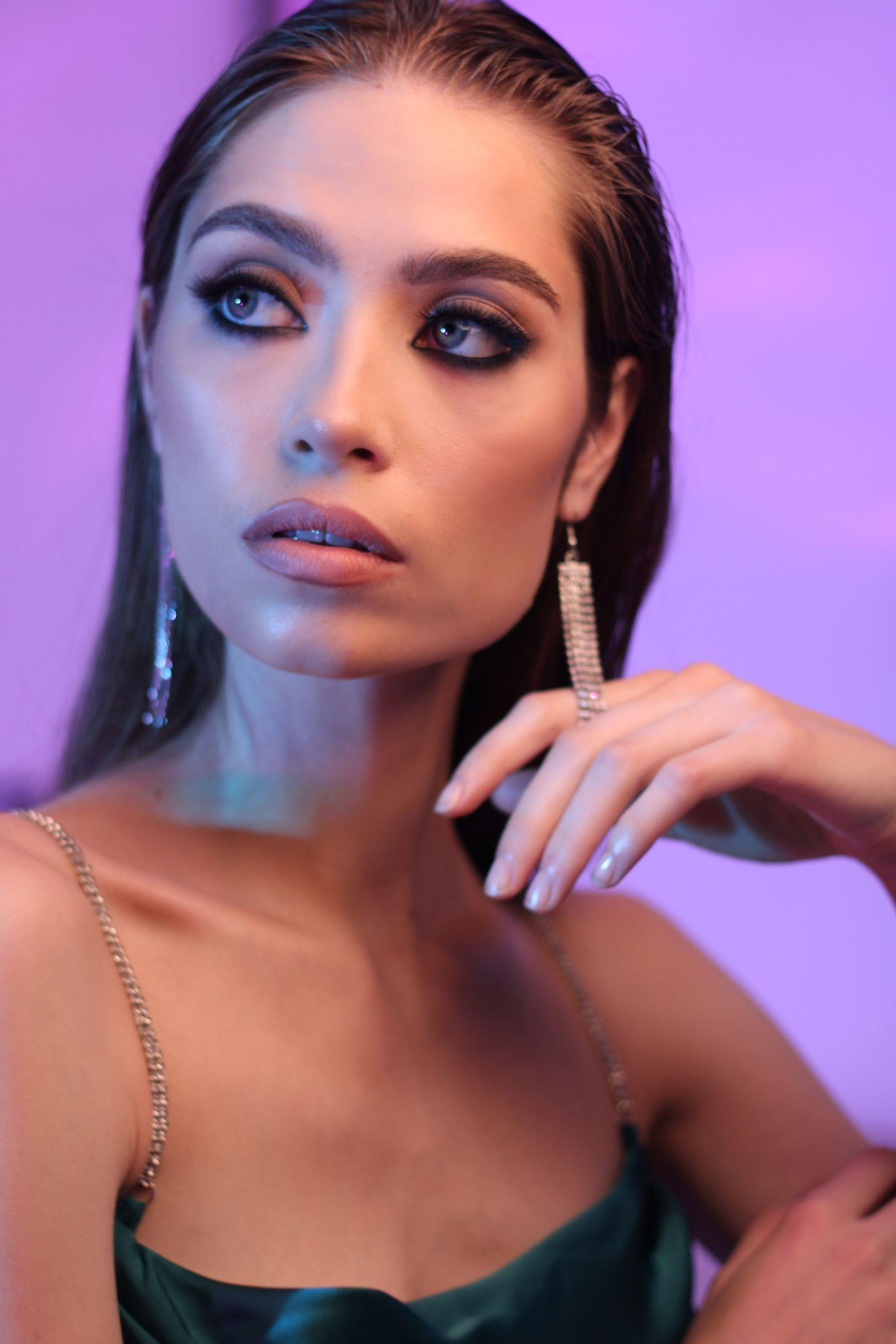 Модель для предметной съемки Анастасия ЧК Н.Новгород | Sale Easy