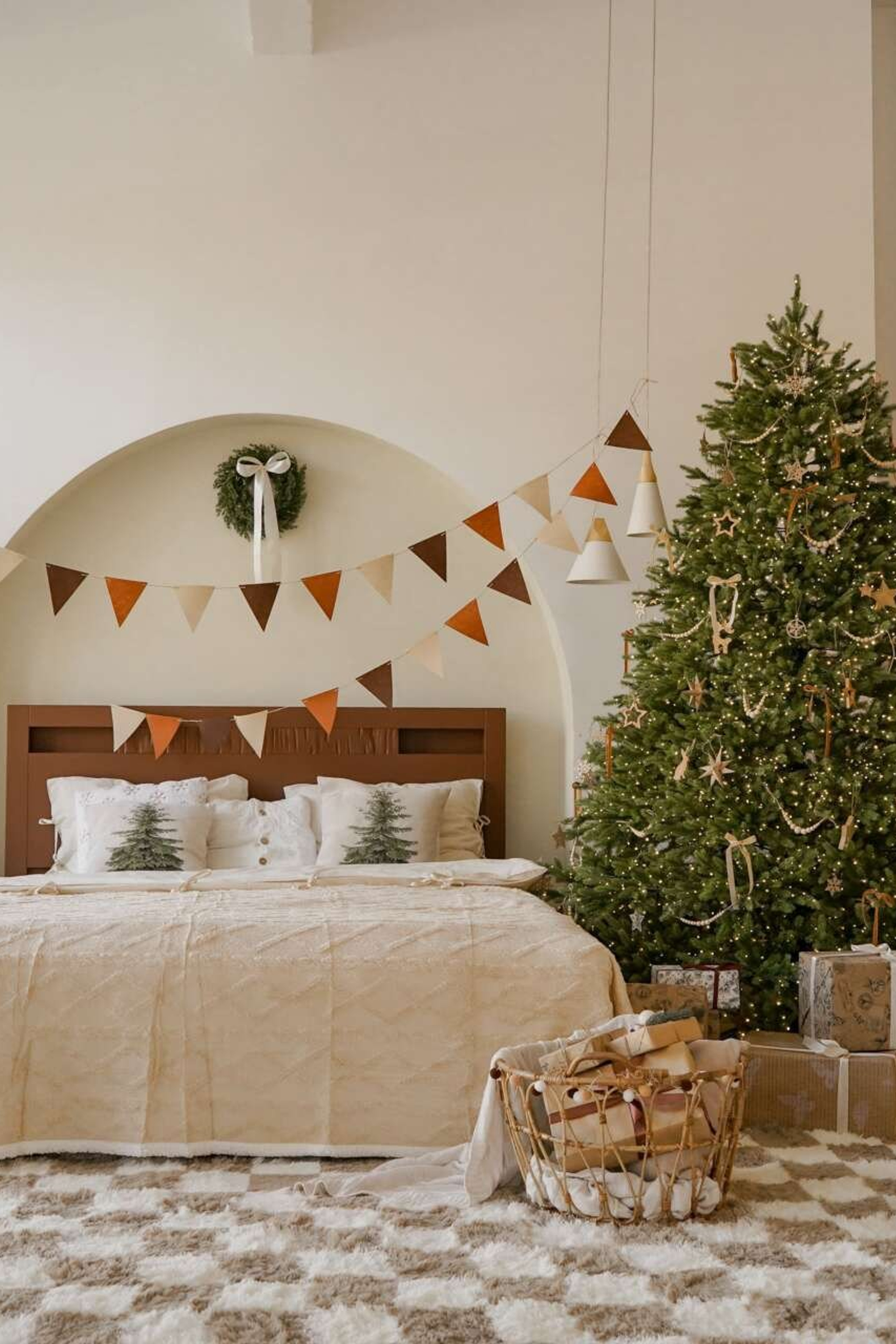 LEONA — зал WHITE С ЦИКЛОРАМОЙ для предм. съемки С.-Пб|Sale Easy