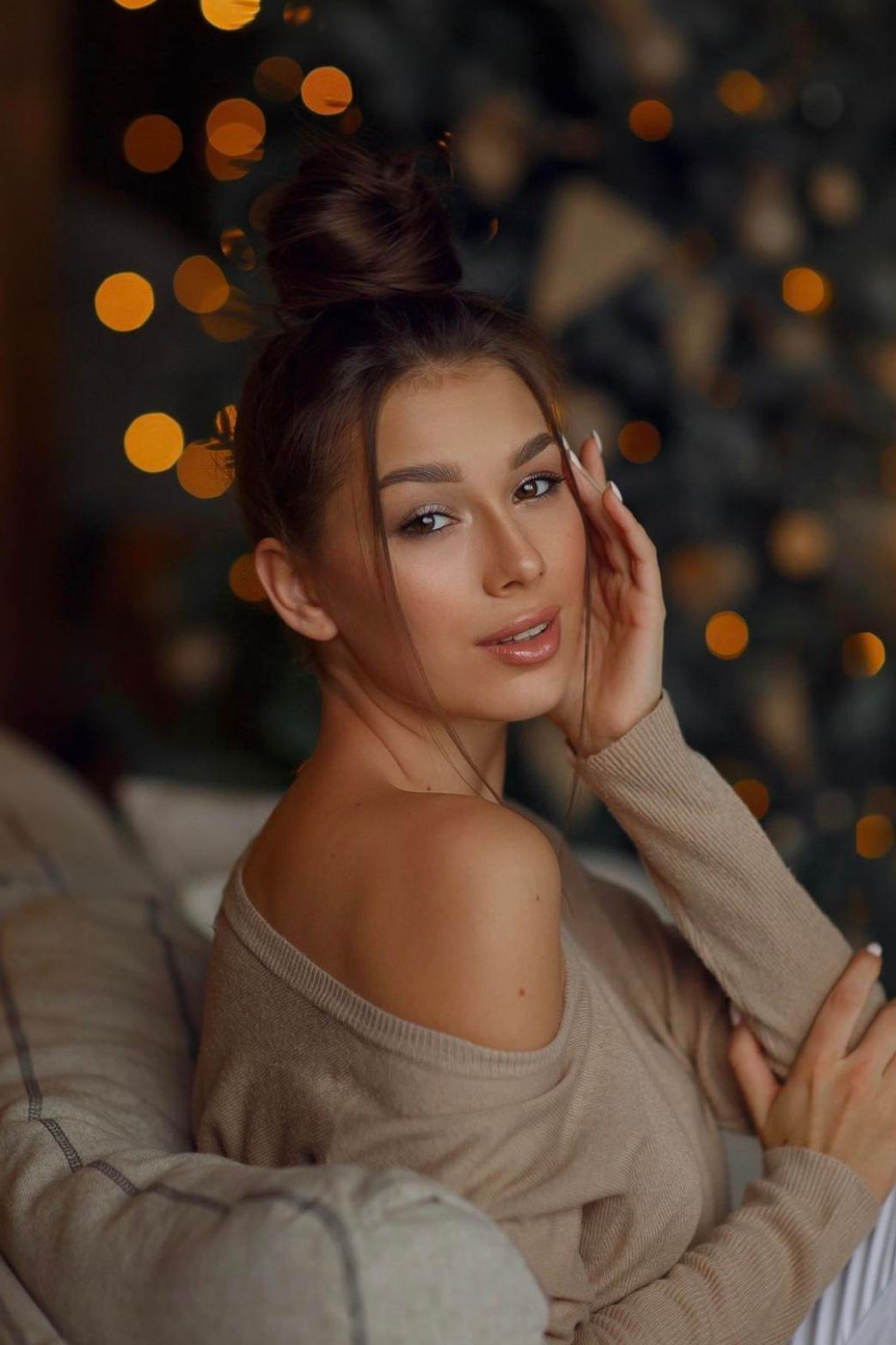 Модель для предметной съемки Олеся 1 Н.Новгород | Sale Easy