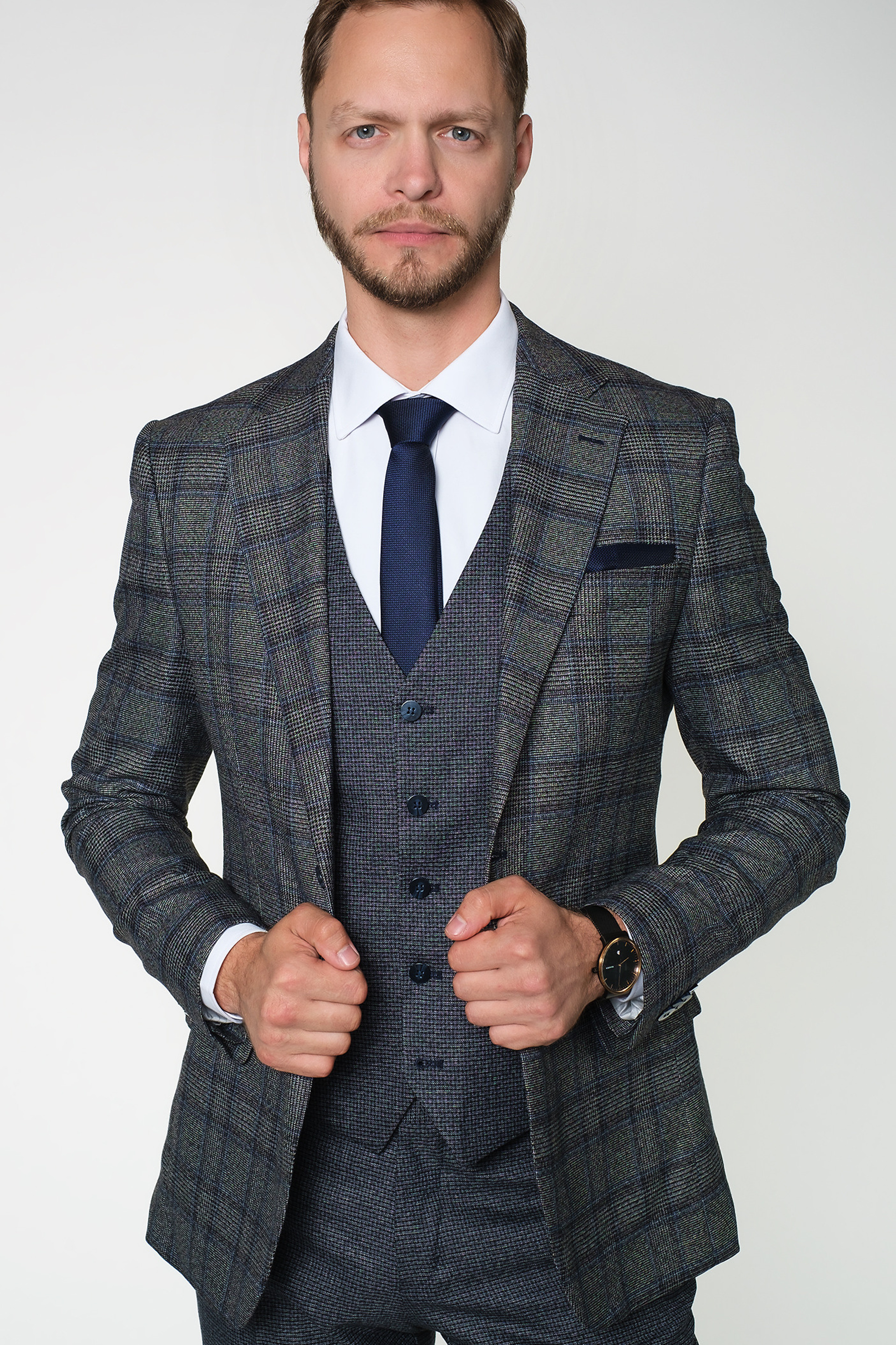 Модель для предметной съемки Александр Д С-Петербург | Sale Easy