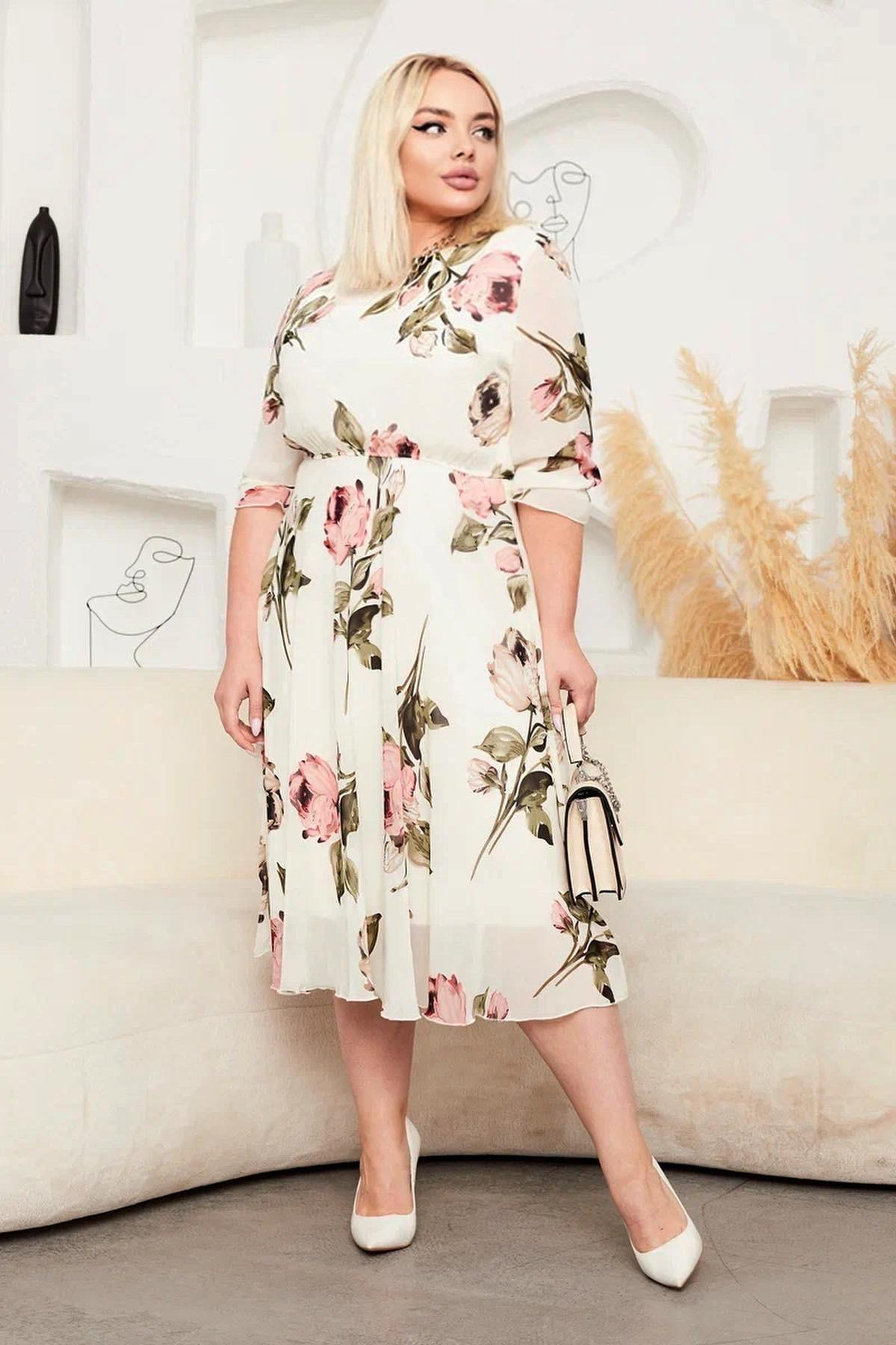 Модель plus size для предметной съемки Софья Г. Москва | Sale Easy