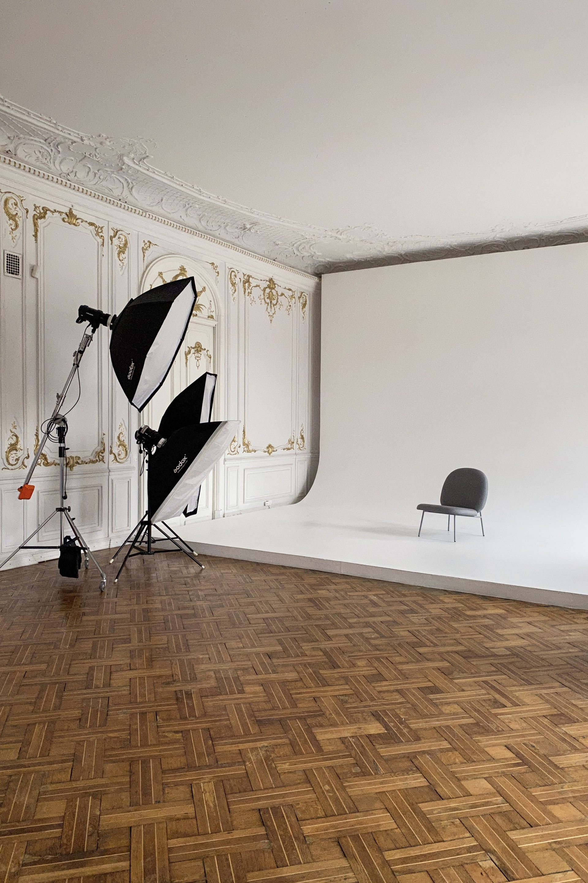 Студия BEDFORD STUDIO — зал C для предм. съемки С.-Пб|Sale Easy