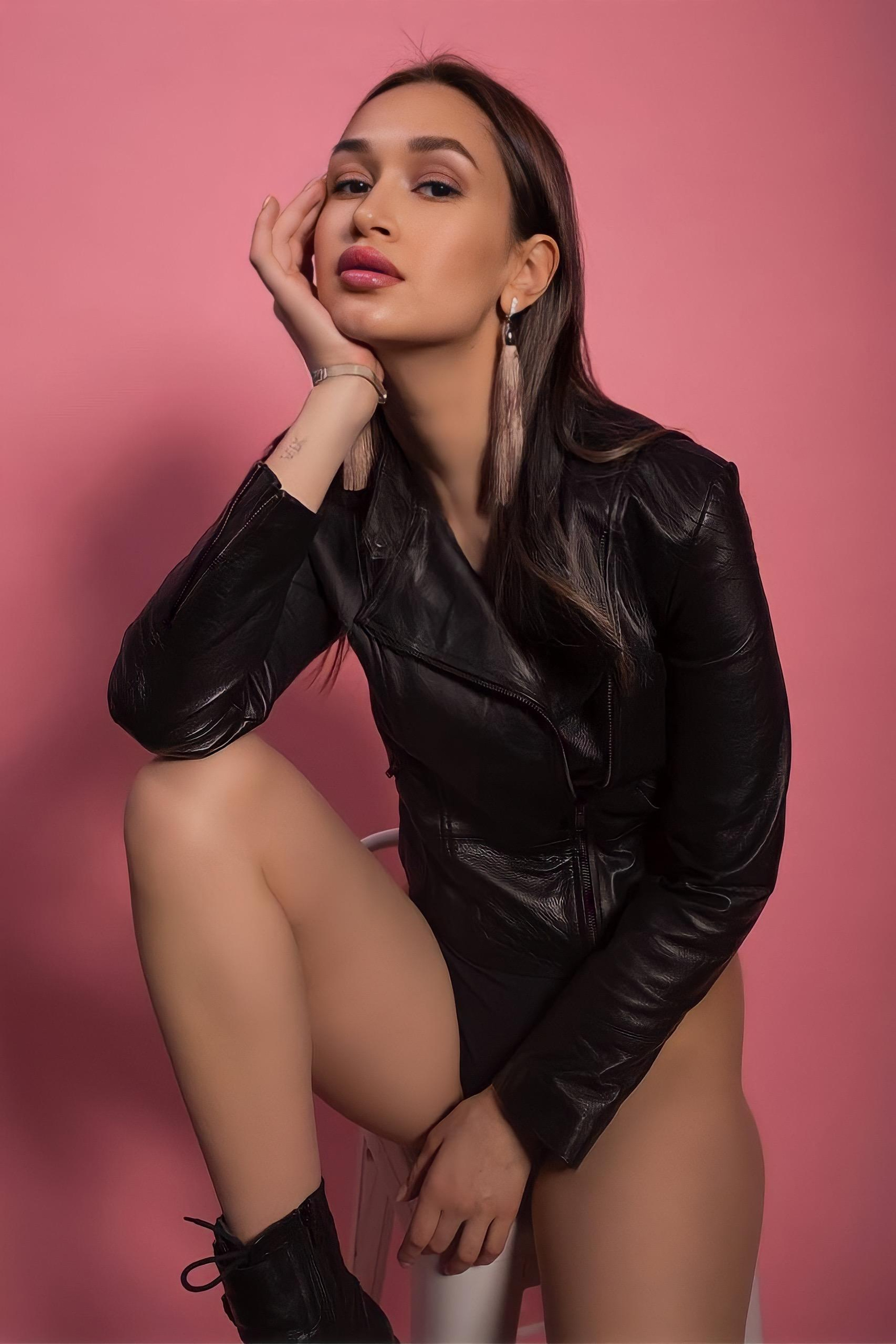 Модель для предметной съемки Мария А.А. Москва| Sale Easy