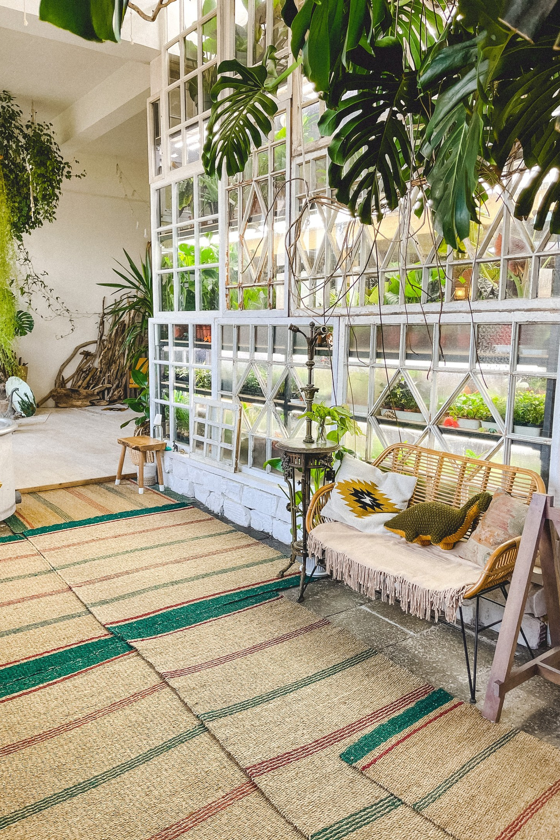 Студия TROPICAL SPACE PRO 1 для предм. съемки С.-Пб|Sale Easy