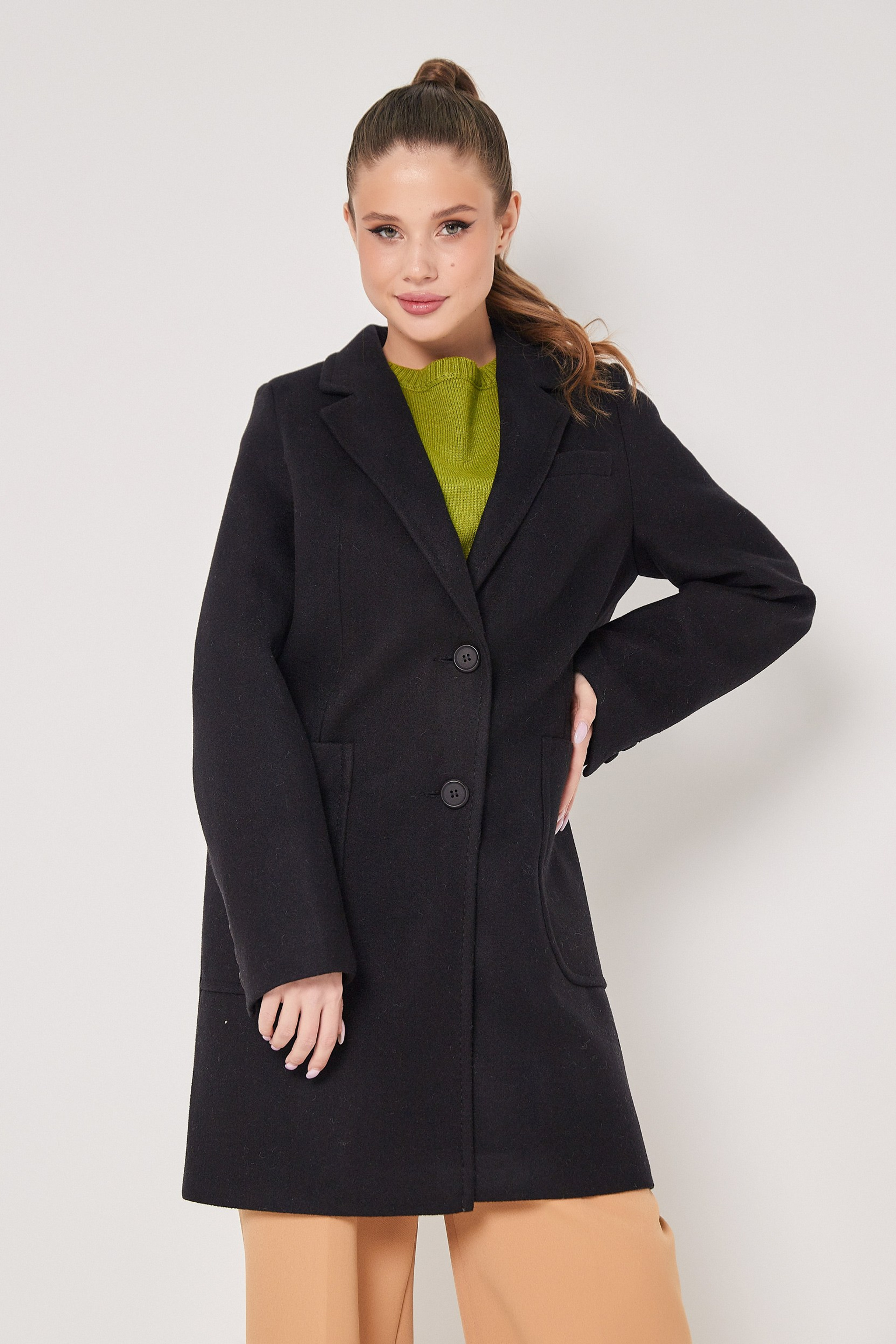 Модель для съемки фото для маркетплейса Эльмира Москва | Sale Easy