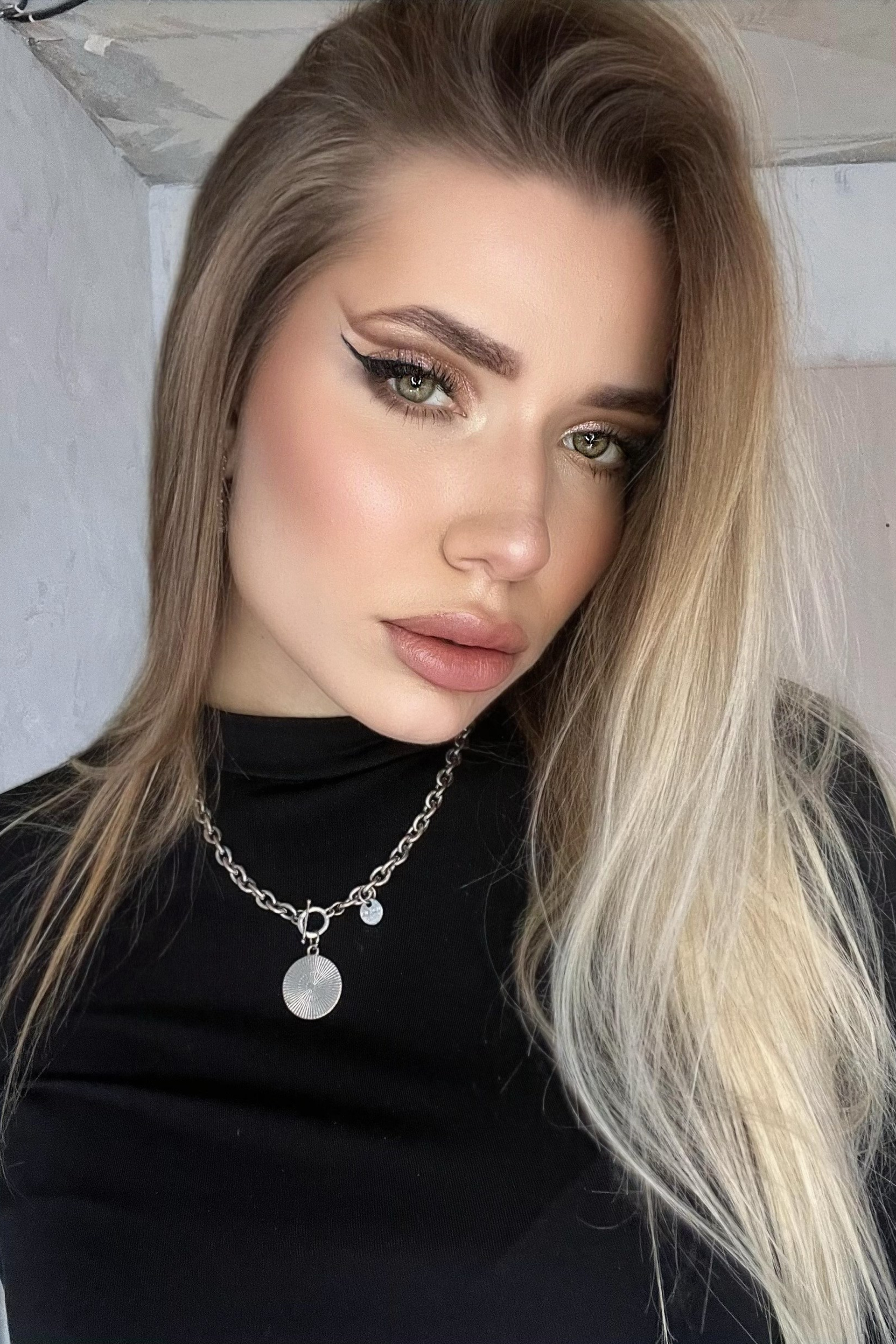 Модель для предметной съемки Анна Ц. Н.Н.| Sale Easy