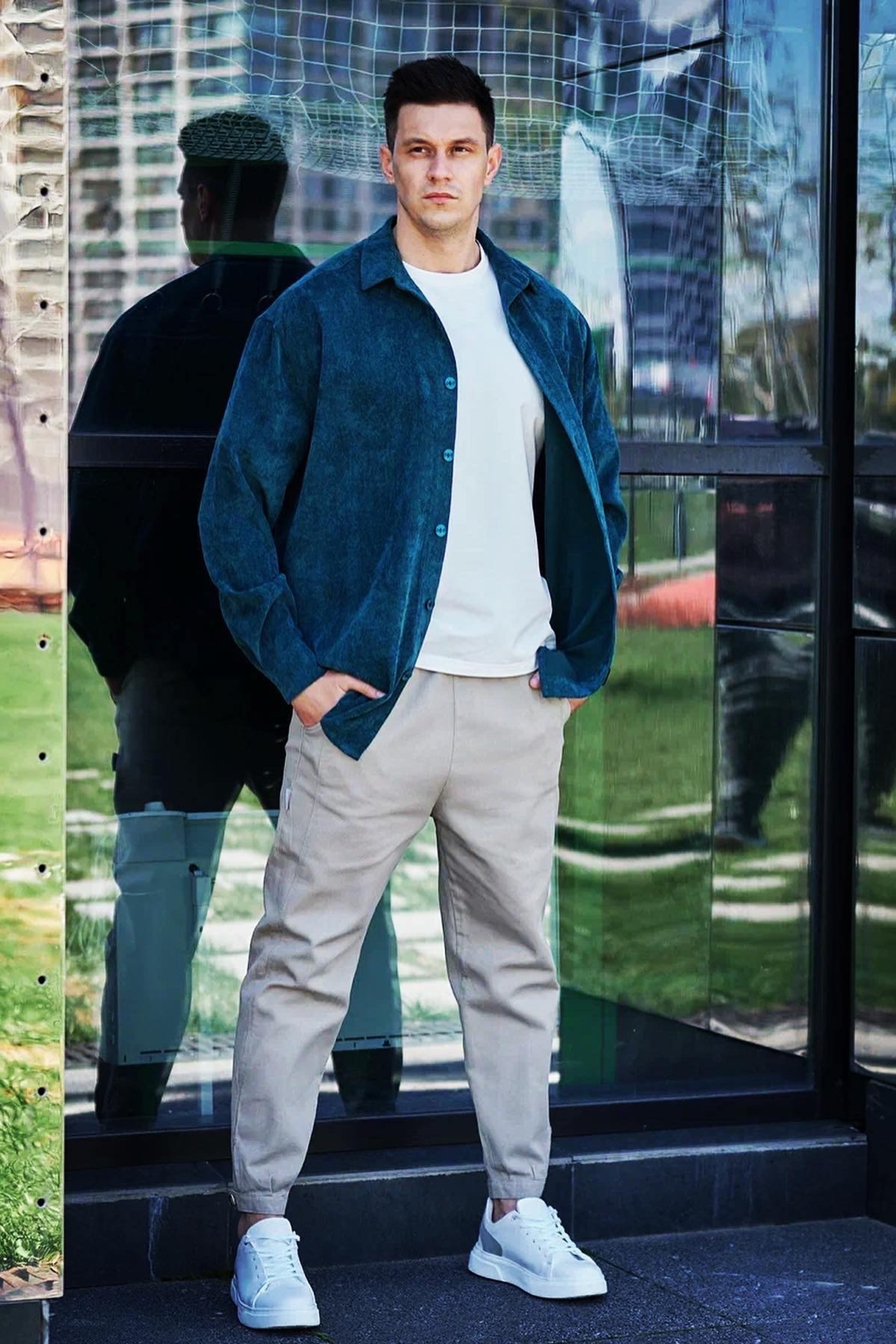 Модель для предметной съемки москвич Никита А. | Sale Easy