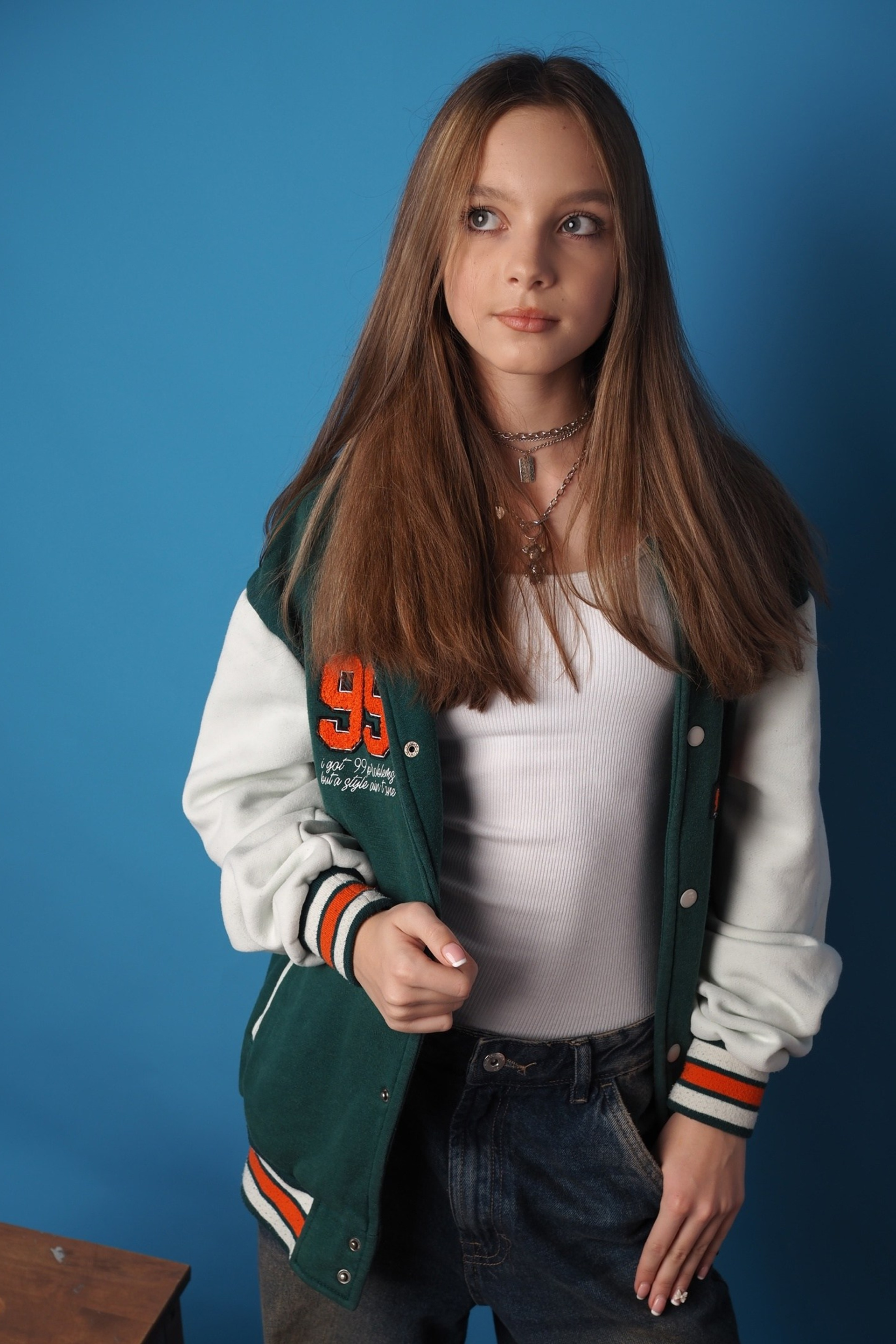 Модель для предметной съемки Дарья id 25 744 Н.Н.| Sale Easy