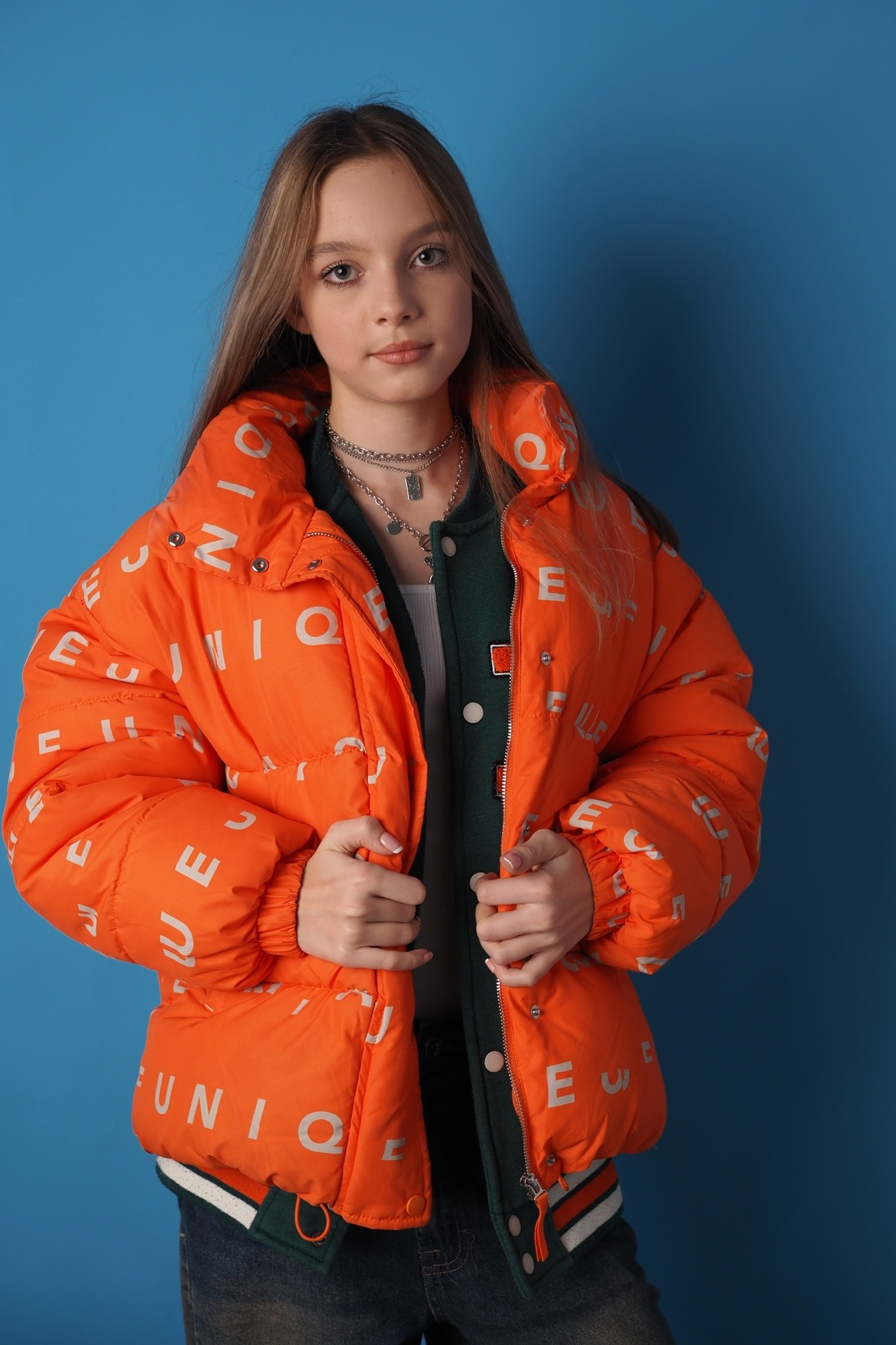 Модель для предметной съемки Дарья id 25 744 Н.Н.| Sale Easy