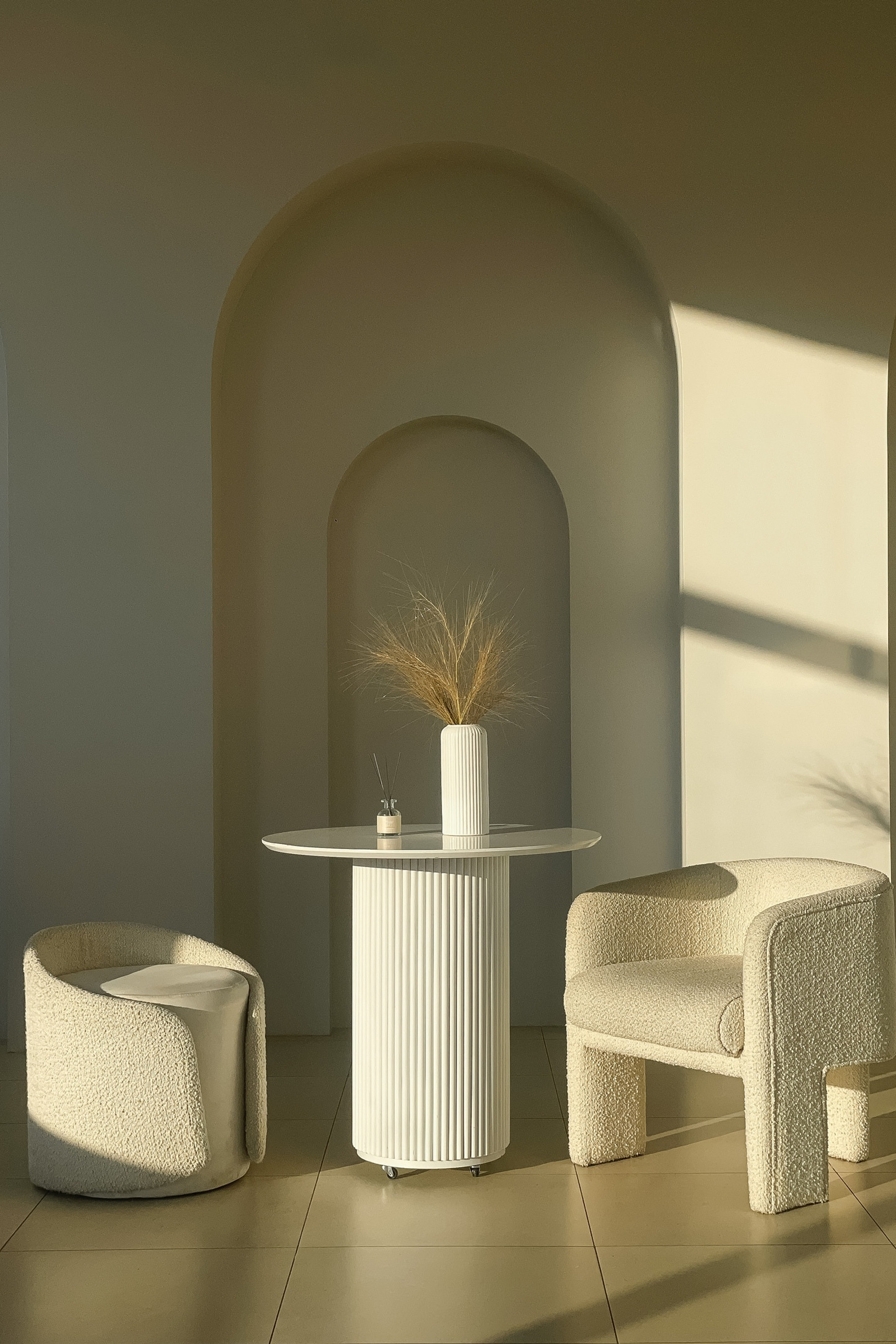 Студия FOCUS — зал Soft для предм. съемки С.-Пб|Sale Easy