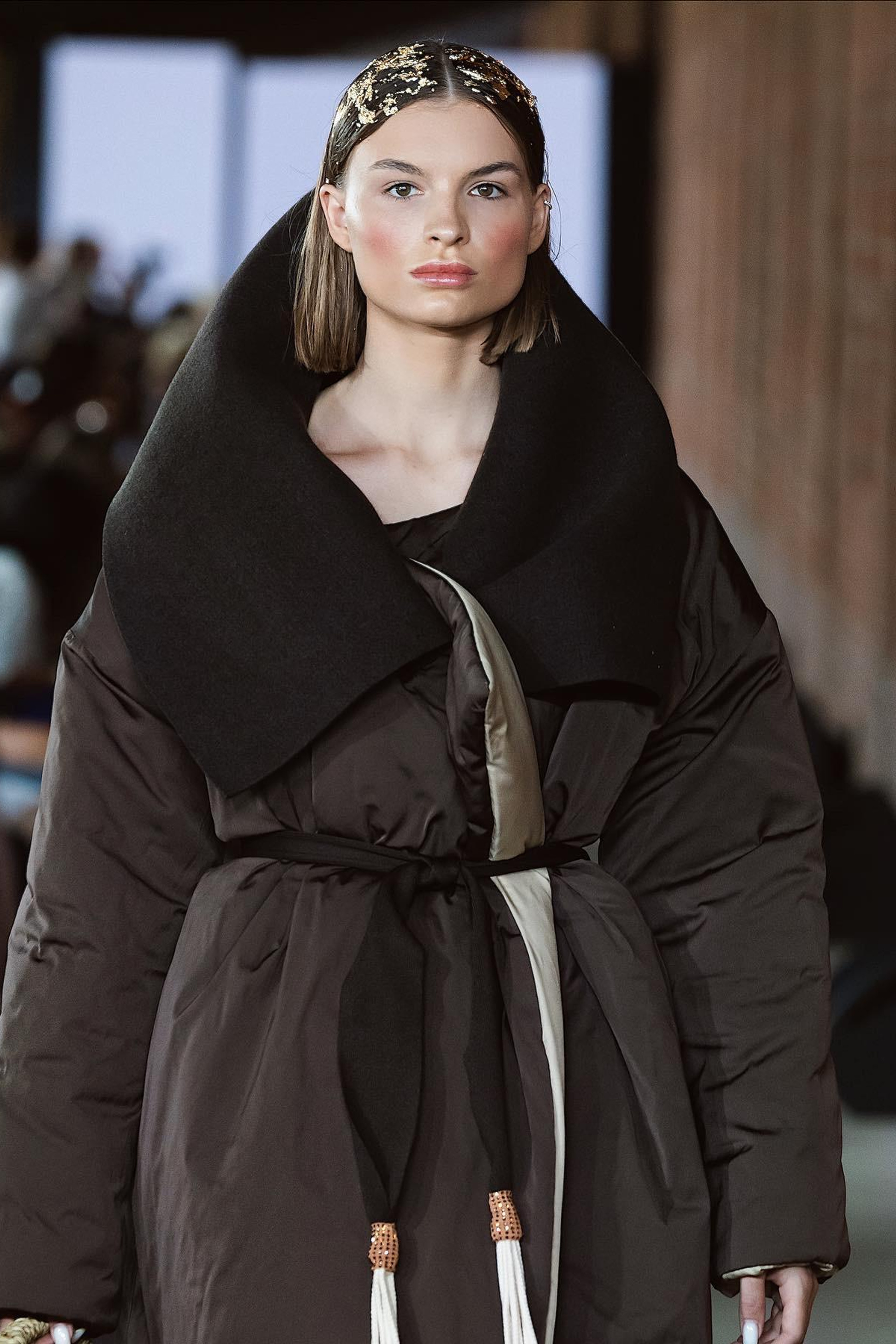 Модель для предметной съемки москвичка Алена В| Sale Easy