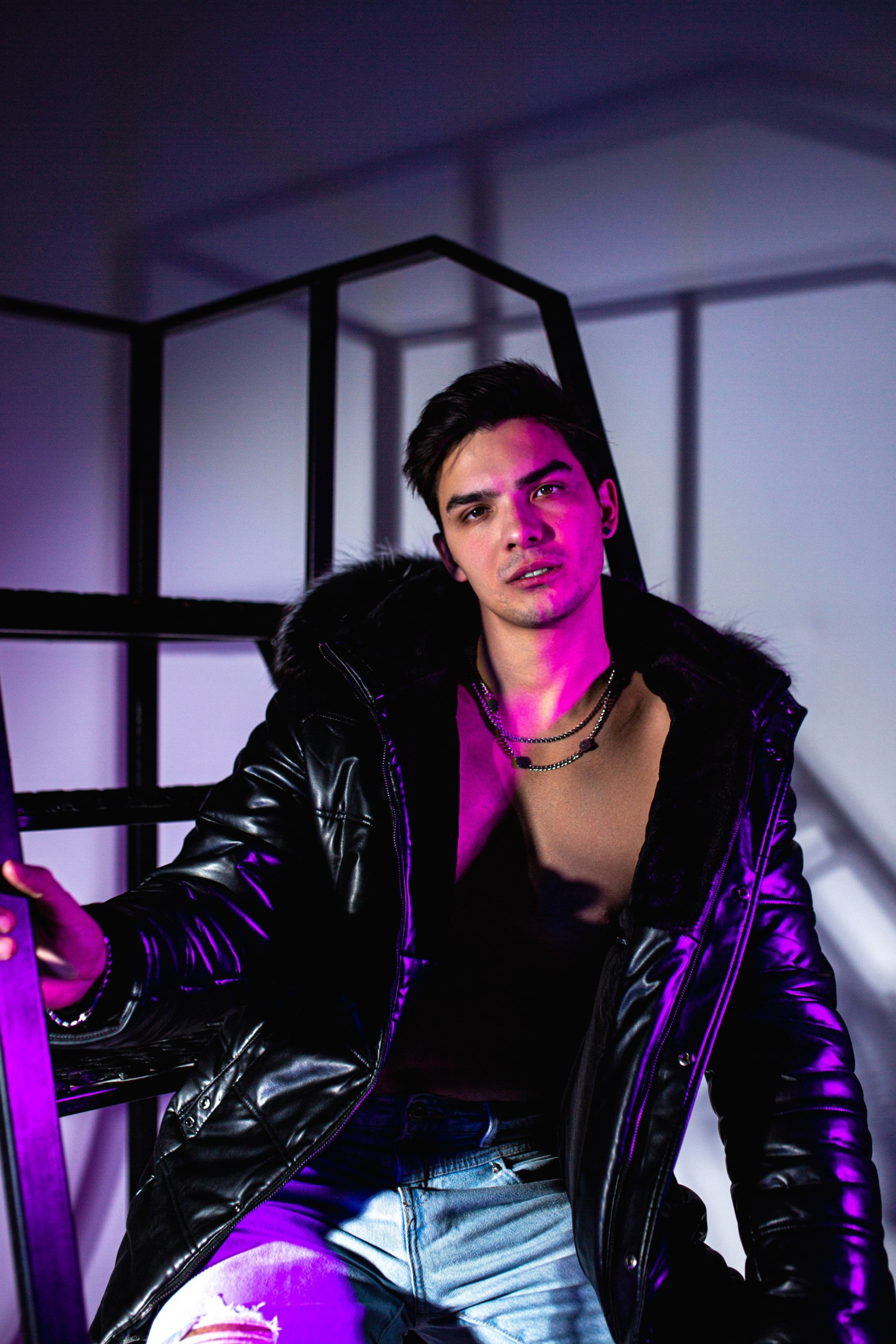 Модель для предметной съемки Аскар 17 025 Казань| Sale Easy