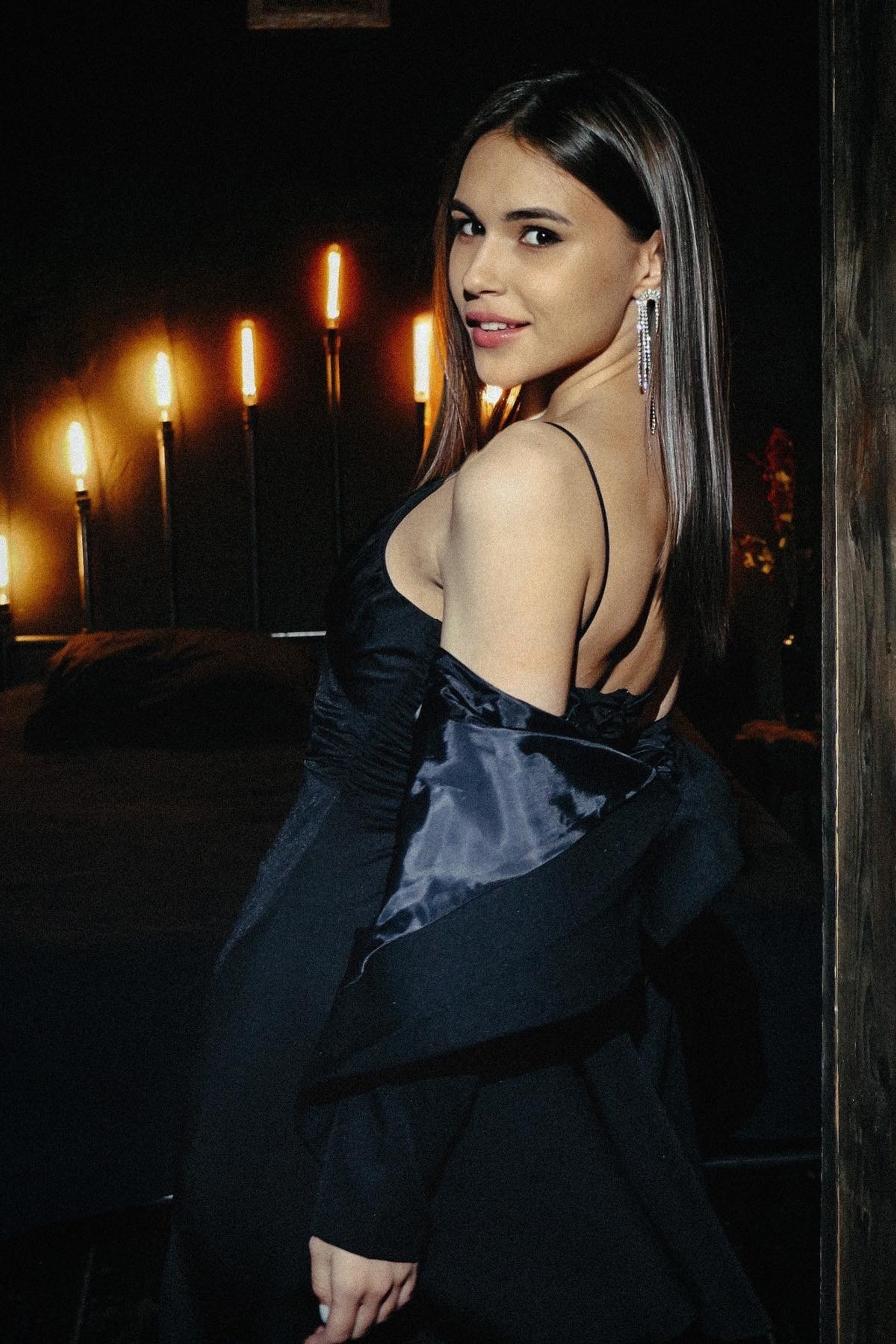 Модель для предметной съемки Карина З. Москва| Sale Easy