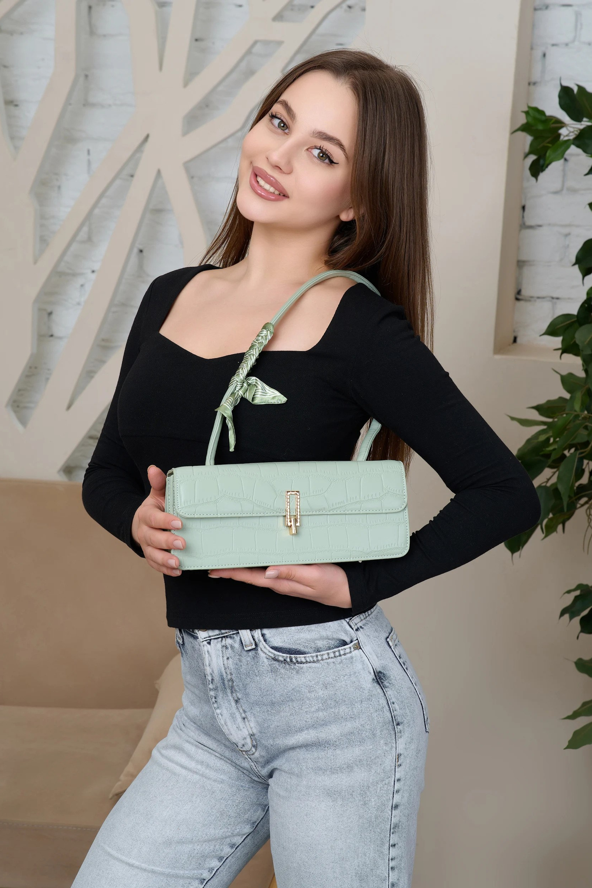 Модель для предметной съемки Кристина Г.Москва| Sale Easy