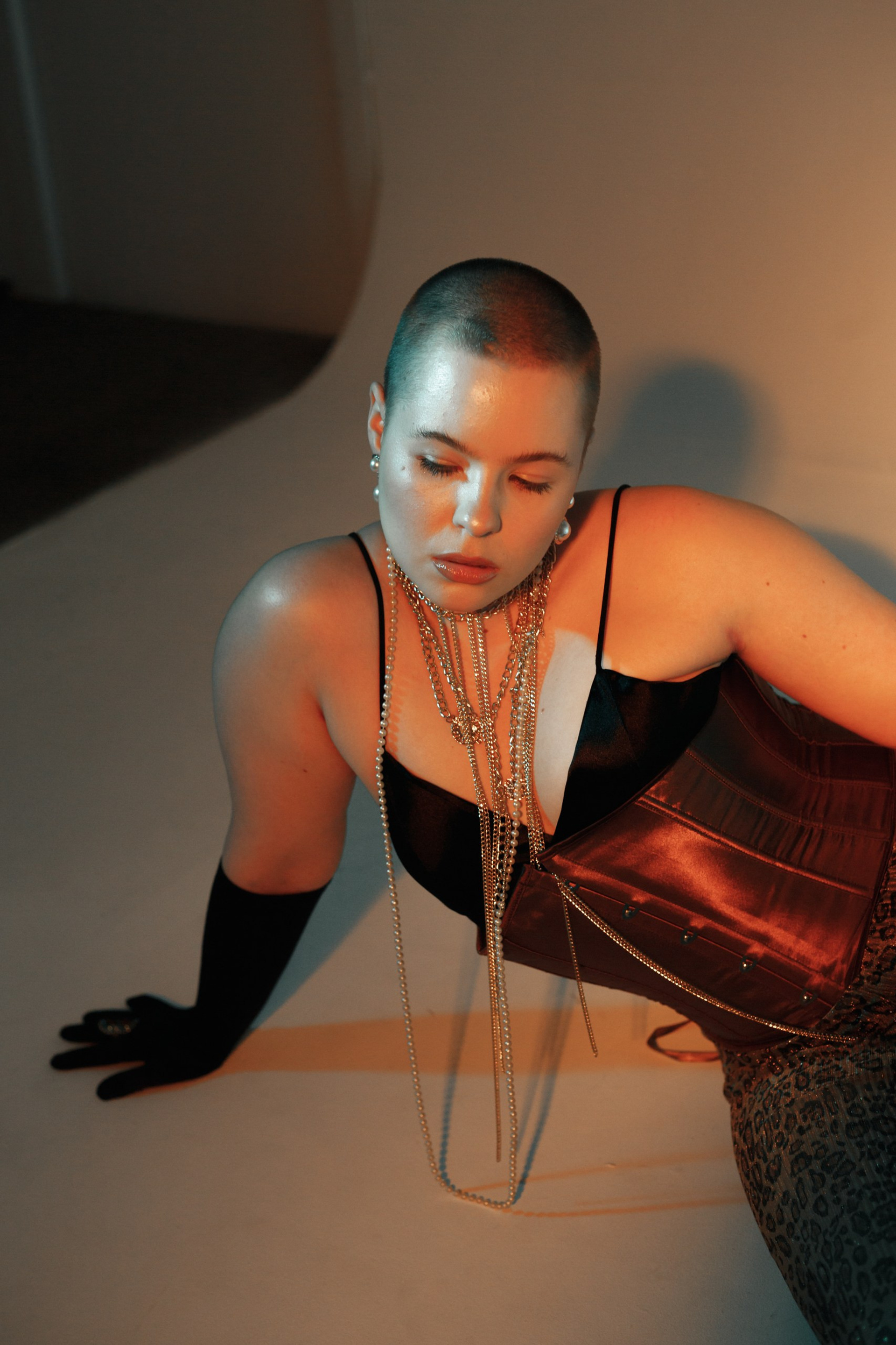 Модель plus size для предметной съемки Екатерина У. С-Петербург