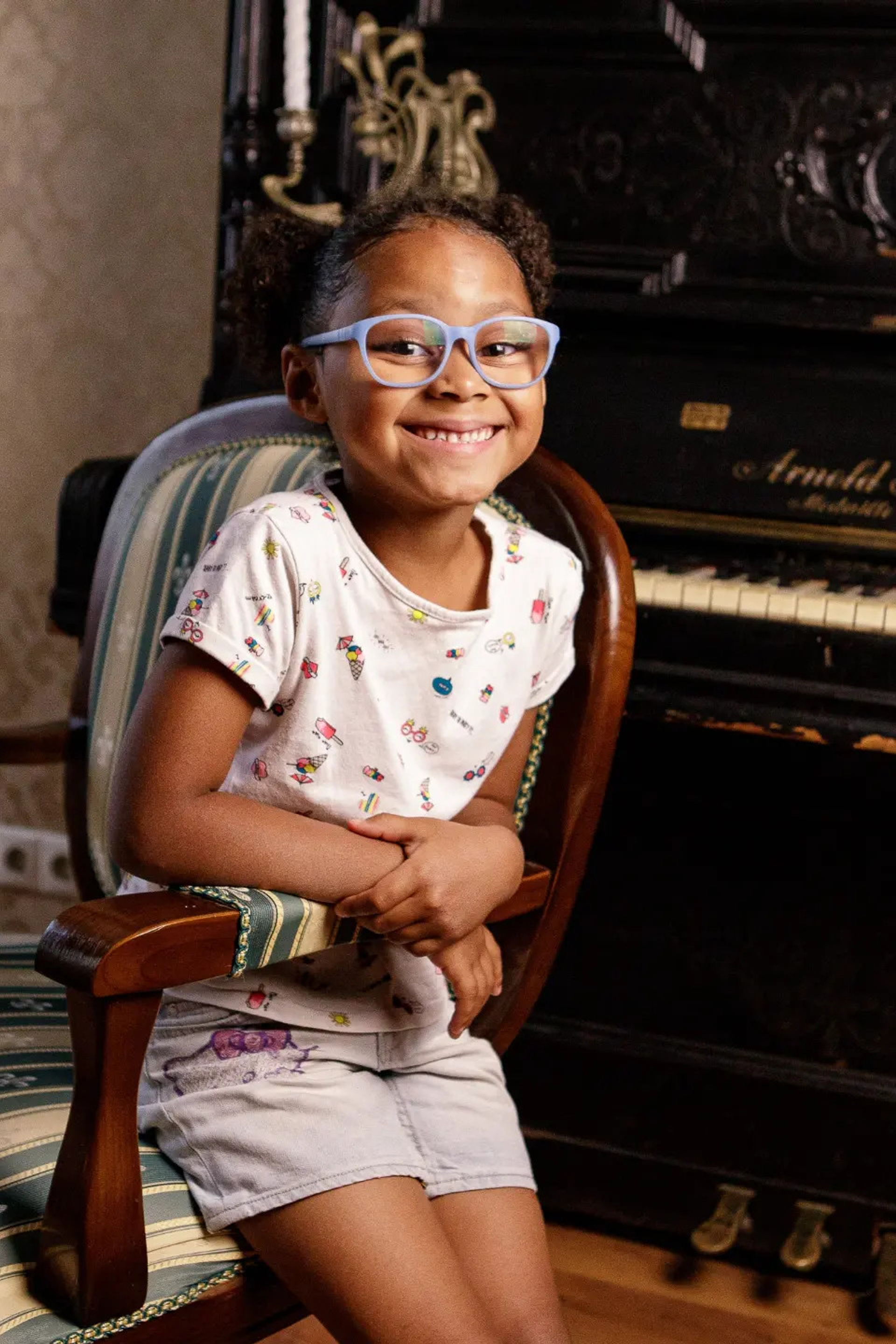 Модели дети для предметной съемки Ребекка Нгема Москва | Sale Easy